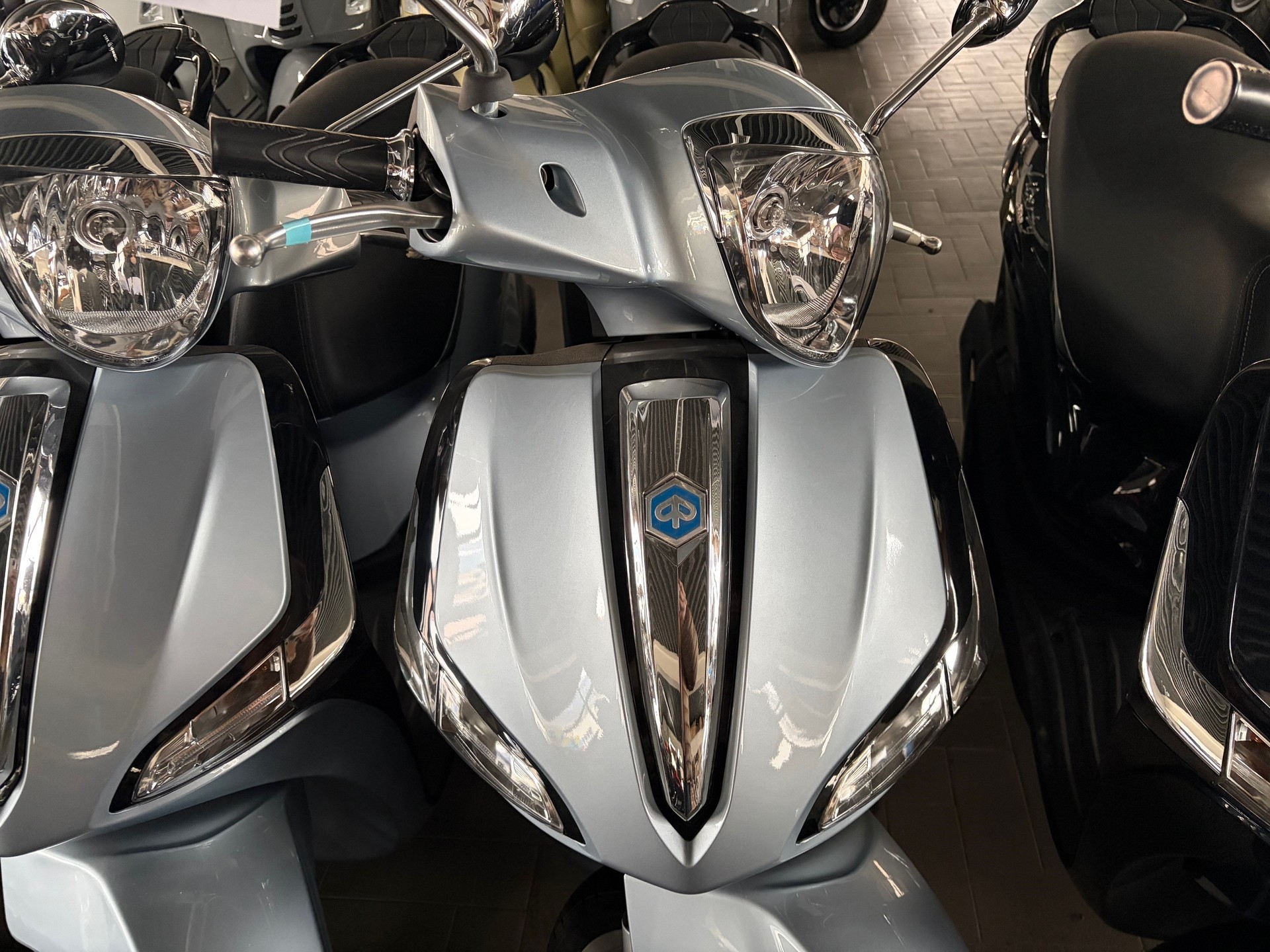 PIAGGIO Liberty 125 iGet ABS-showroom-element-2