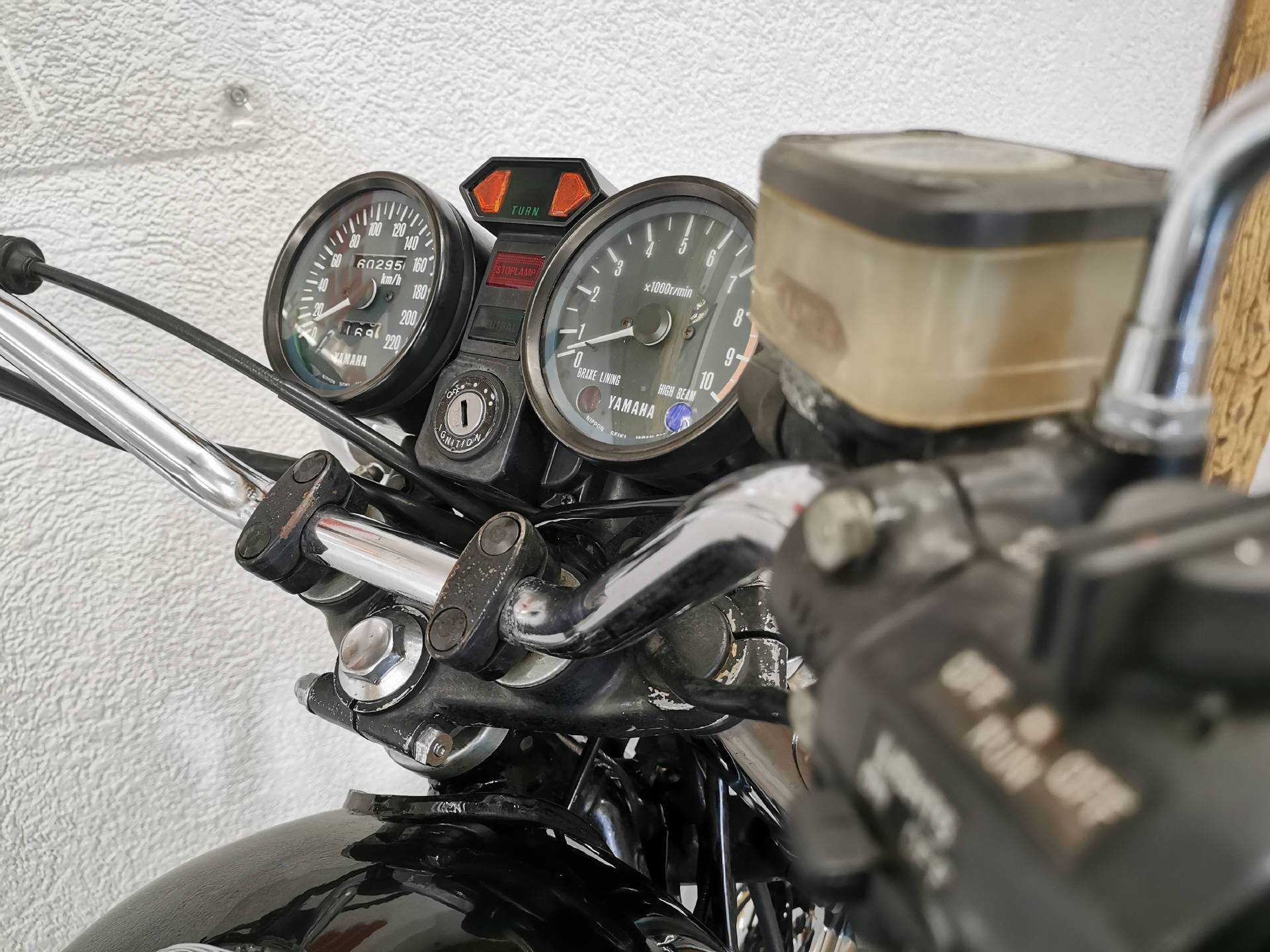 YAMAHA XS 650-image-6