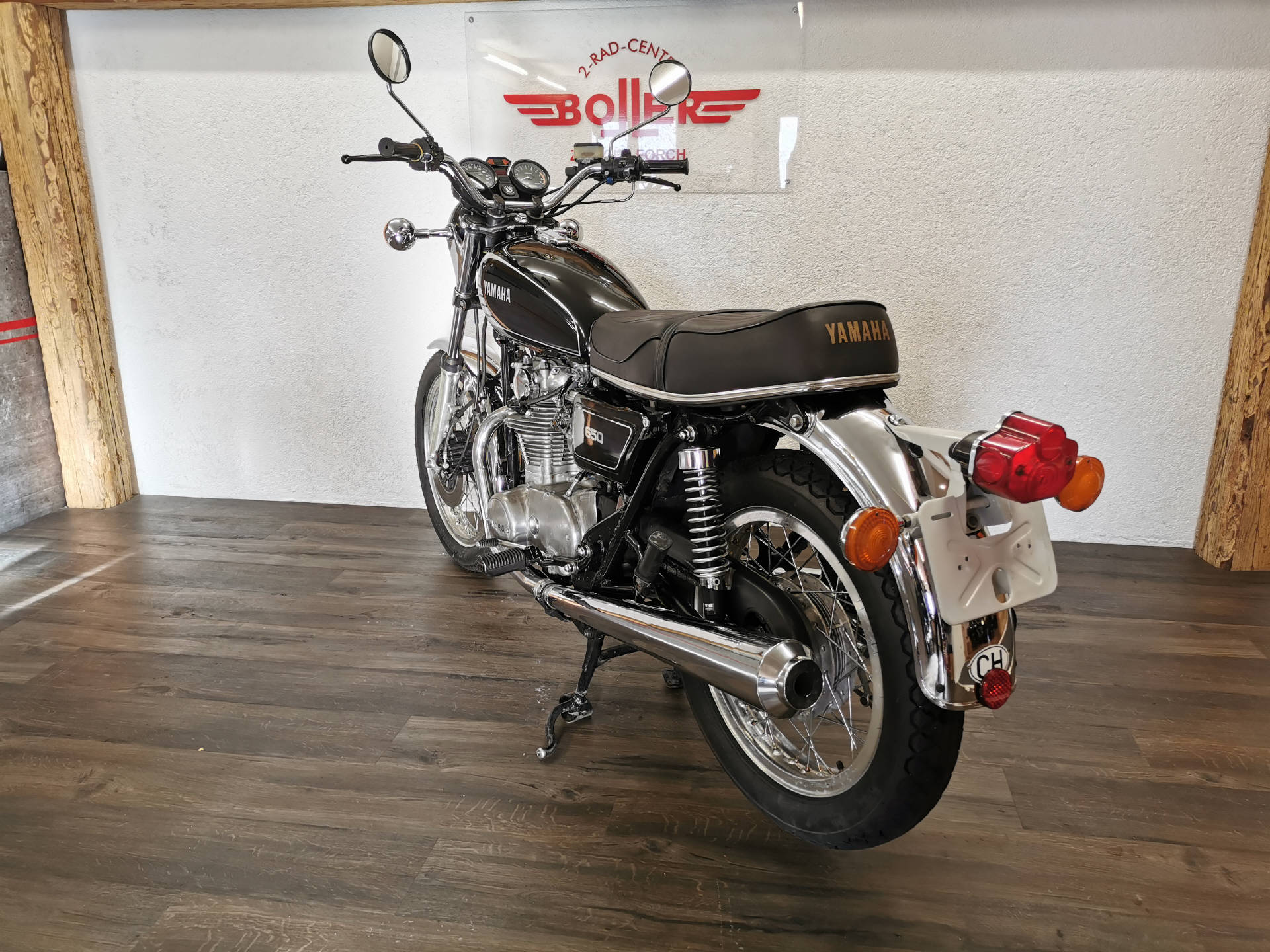 YAMAHA XS 650-image-8