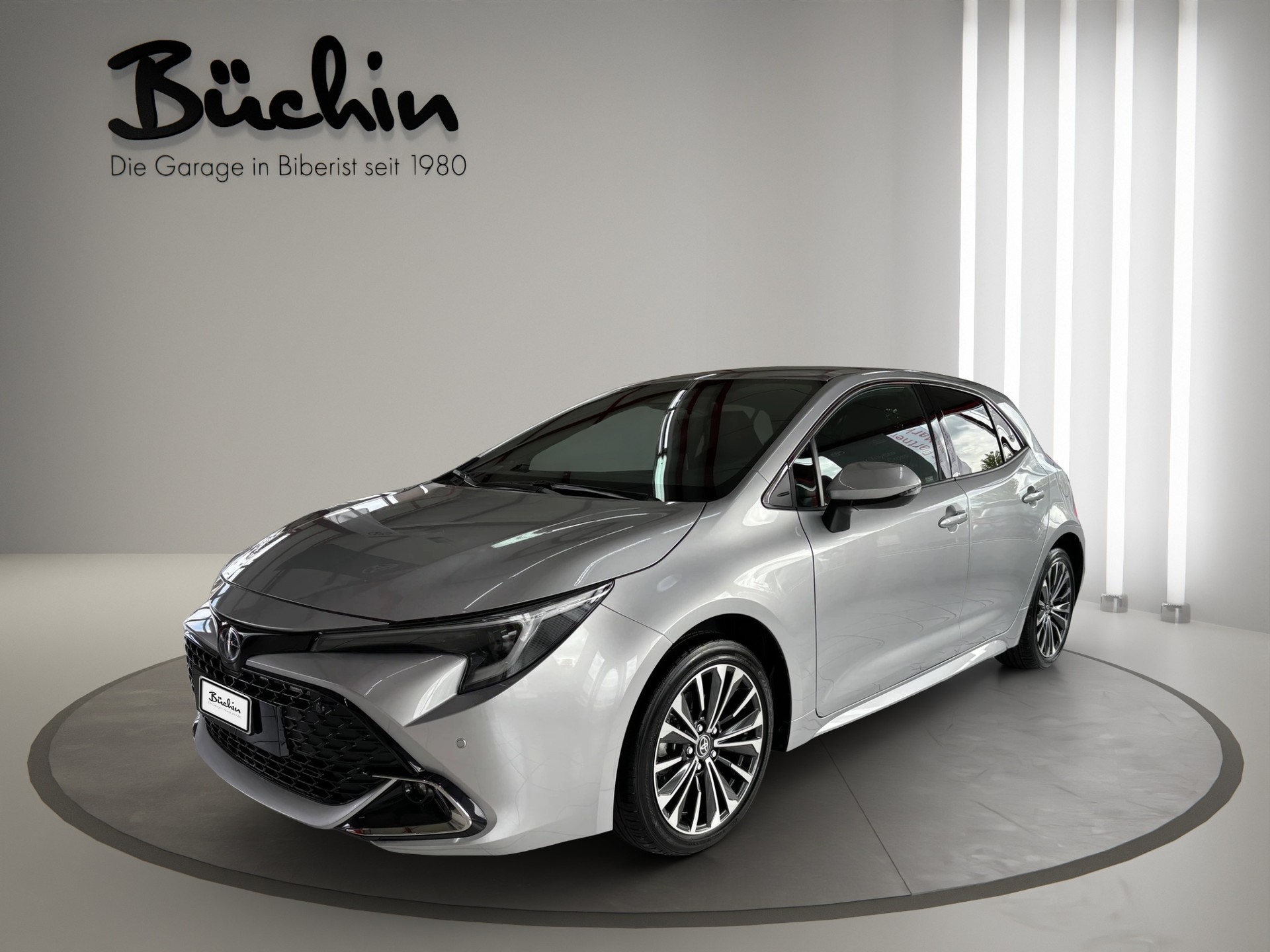 TOYOTA Corolla 1.8 HSD Trend e- CVT-showroom-element-2