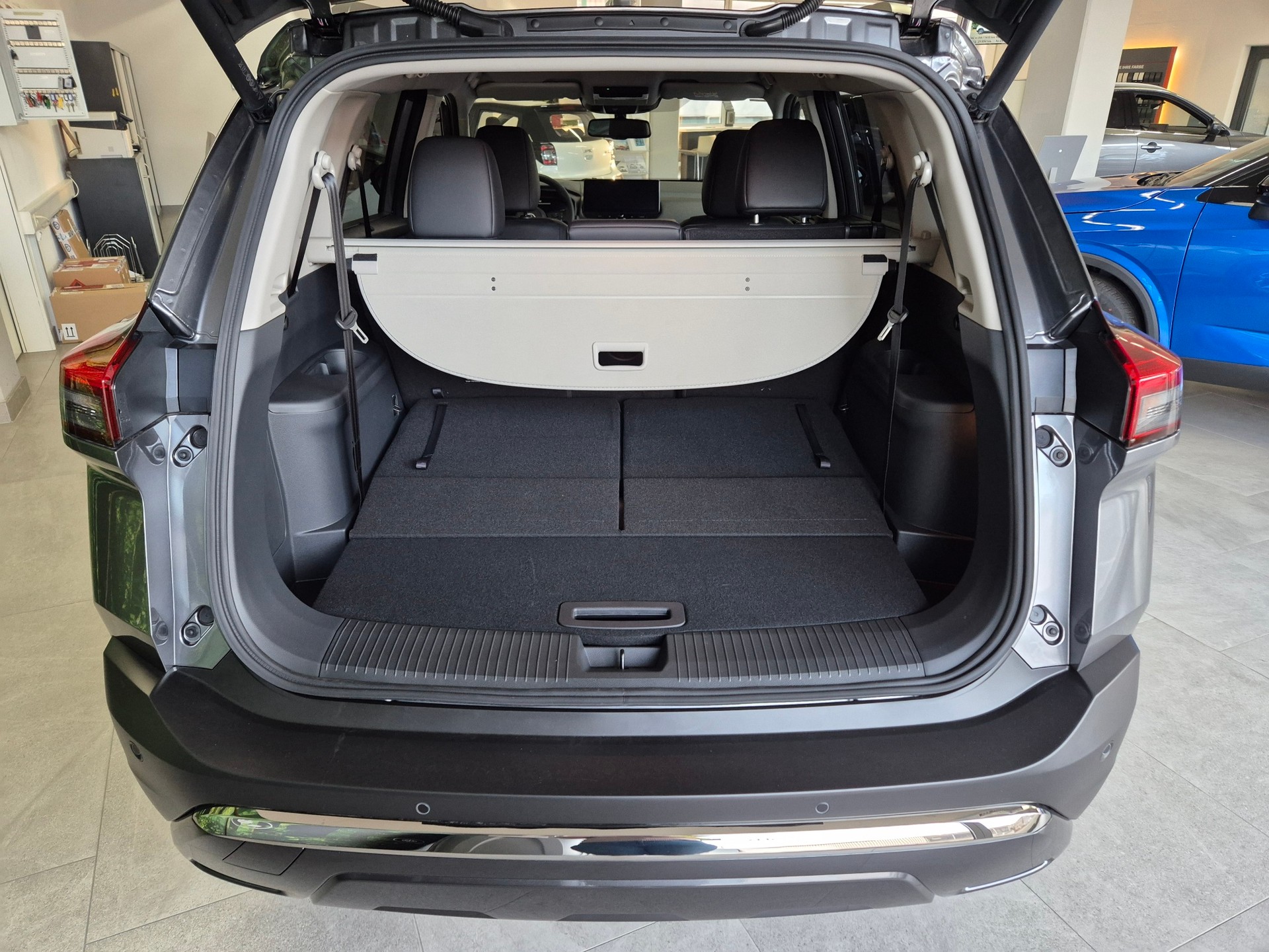 NISSAN X-Trail 1.5 VC-T e-Power 4WD 7 Sitze N-Trek-image-5