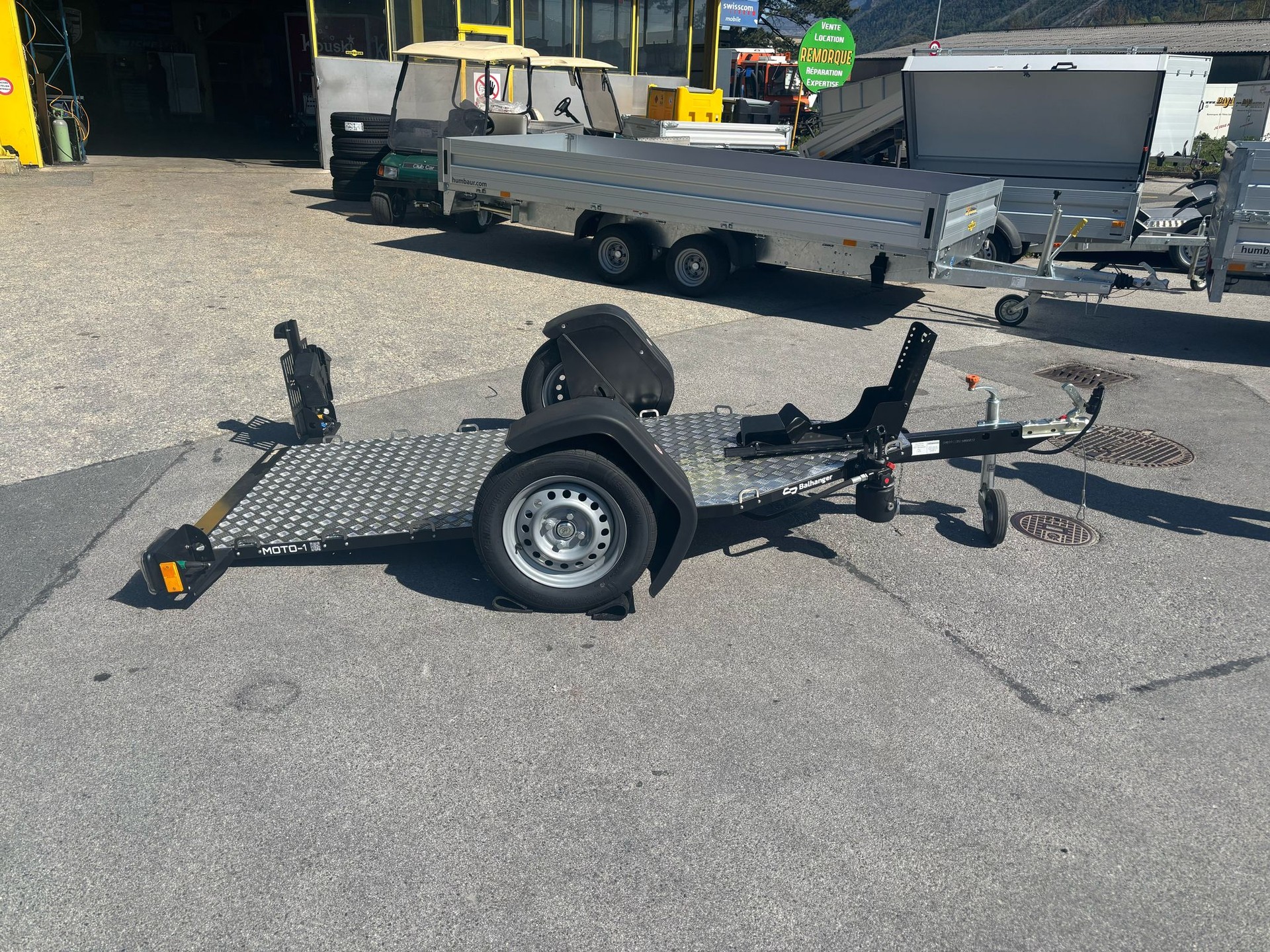 C3 Balhanger Moto-1
