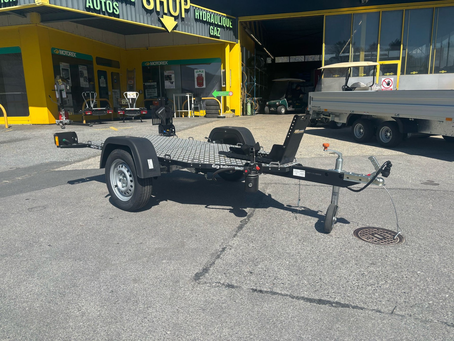 C3 Balhanger Moto-1-image-1