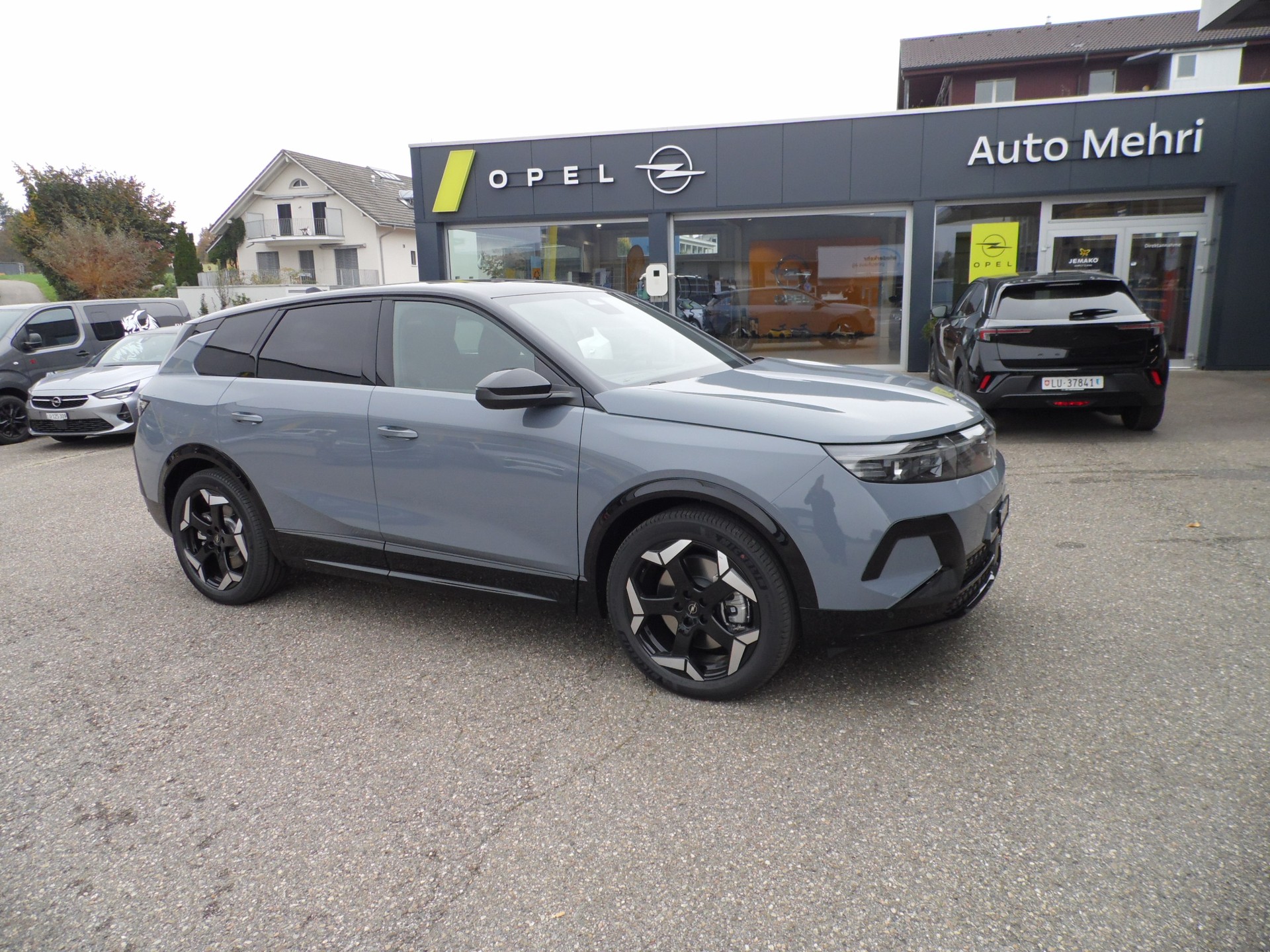 OPEL Grandland Elektro 73kWh Ultimate 4WD