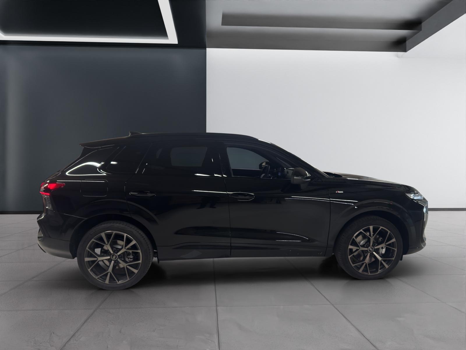 AUDI Q3 SUV TFSI quattro 150 kW S tronic S line-showroom-element-3