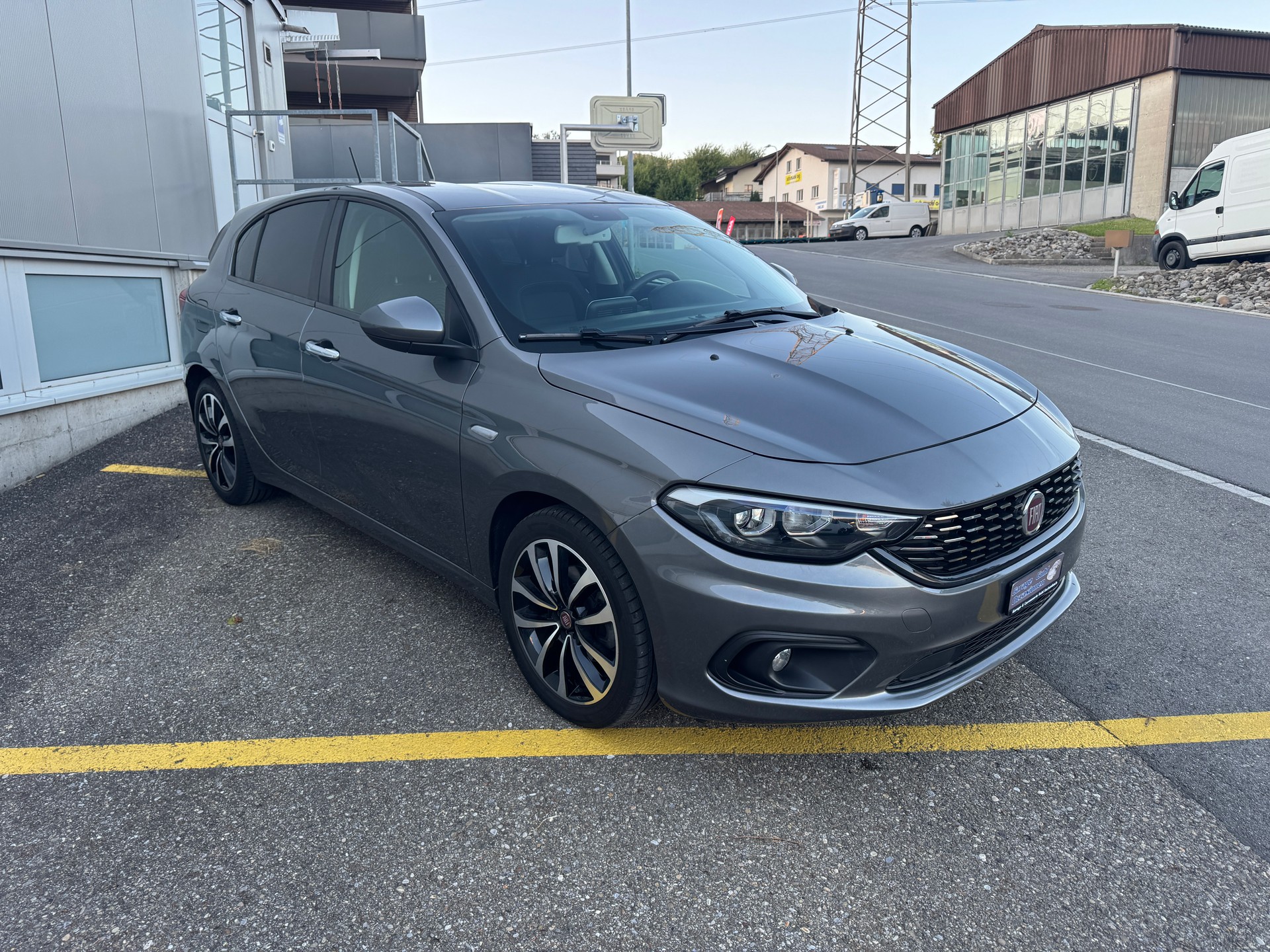 FIAT Tipo 1.6MJ Lounge DCT-6-image-1
