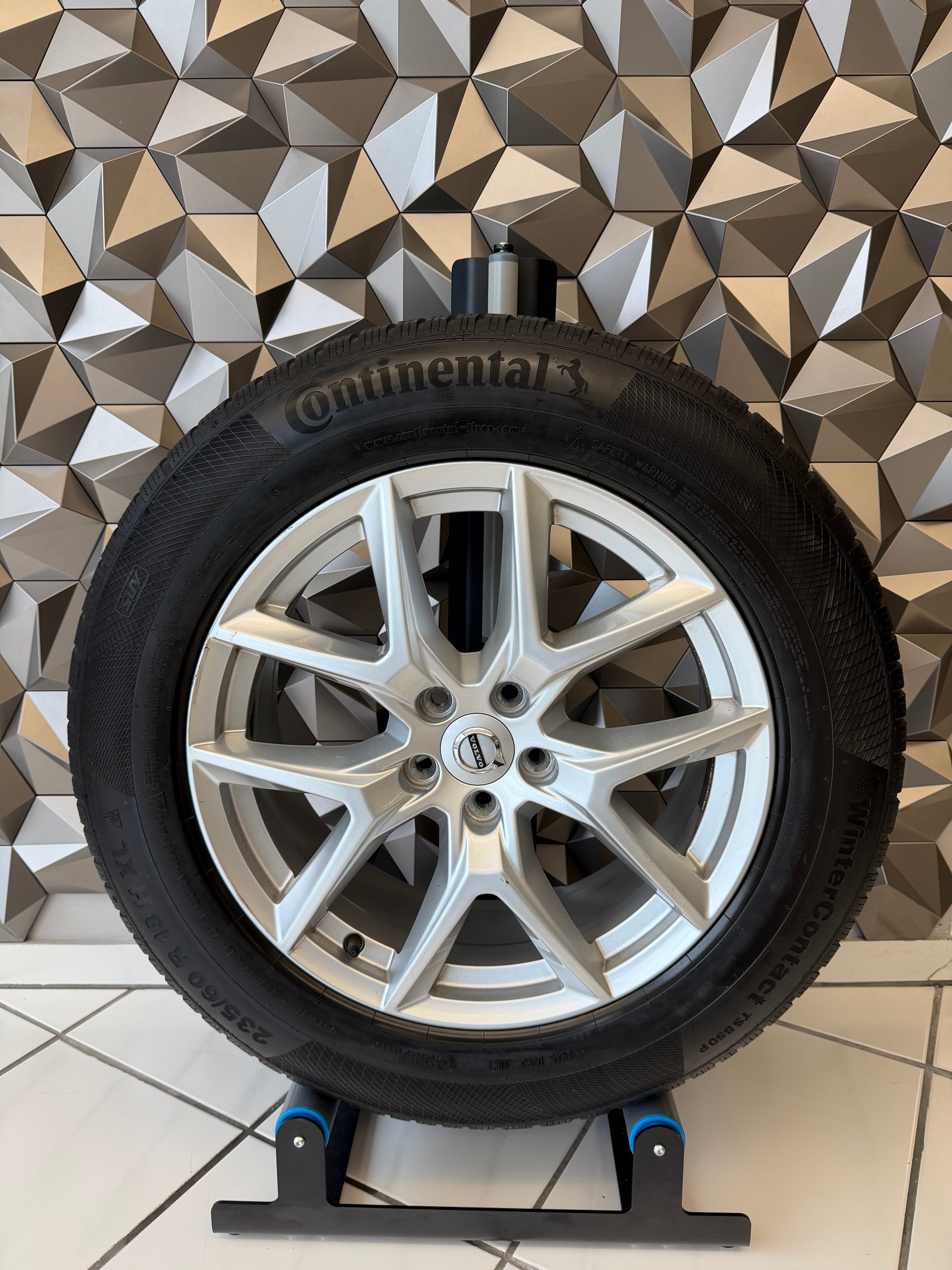 VOLVO XC60 T6 eAWD R-Design Geartronic | SoH 95,6%-image-23