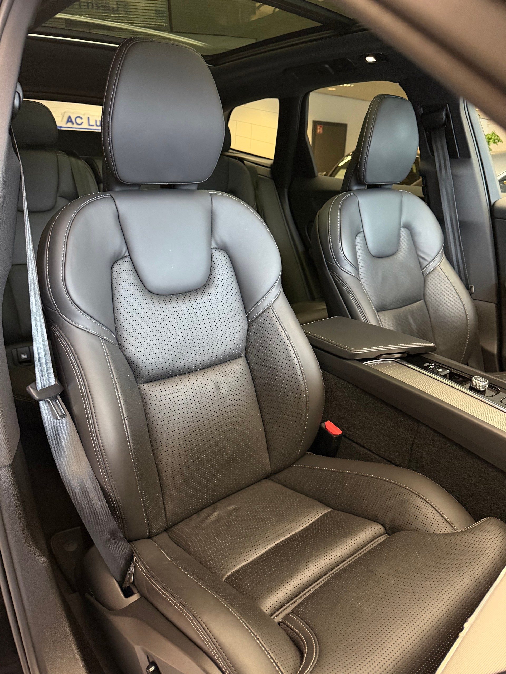 VOLVO XC60 T6 eAWD R-Design Geartronic | SoH 95,6%-image-14
