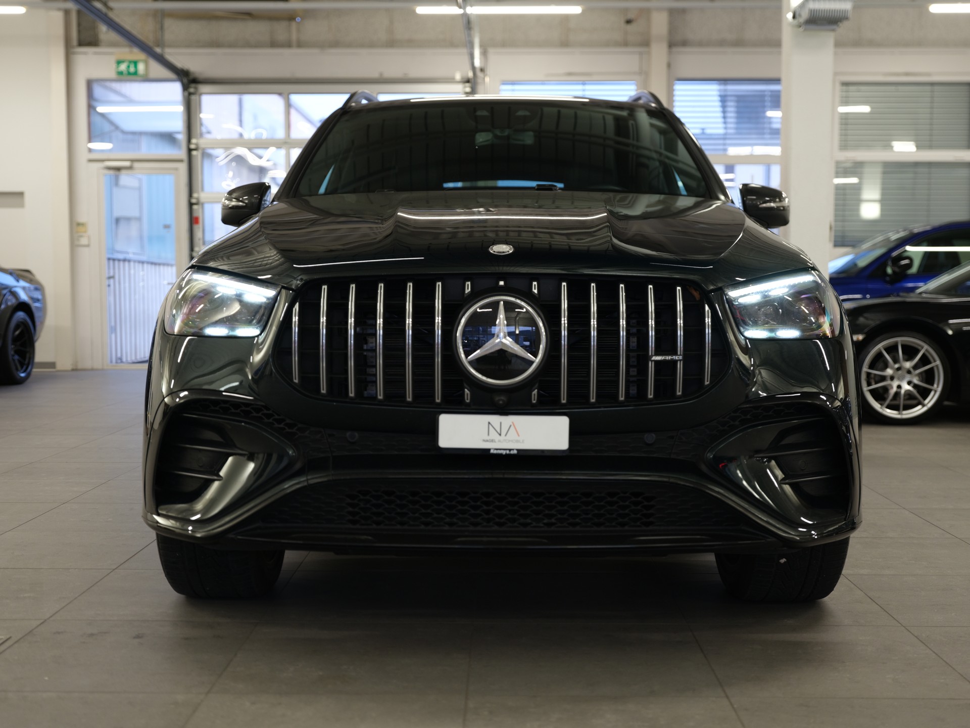 MERCEDES-BENZ GLE 53 AMG 4Matic+ 9G-Speedshift *Pano* *Head-Up* *Burmester* *Carbon Paket* *Sitzbelüftung*-showroom-element-2