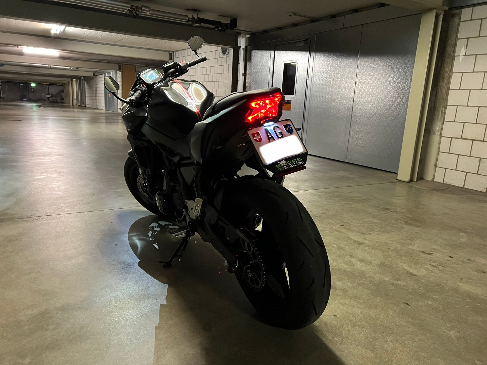 KAWASAKI Z 650 (35kW)-image-3