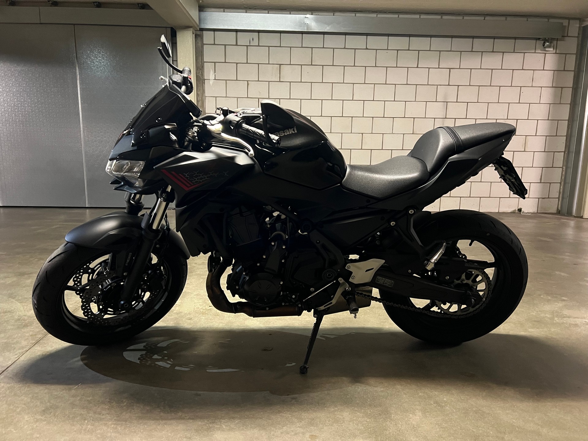 KAWASAKI Z 650 (35kW)-image-5