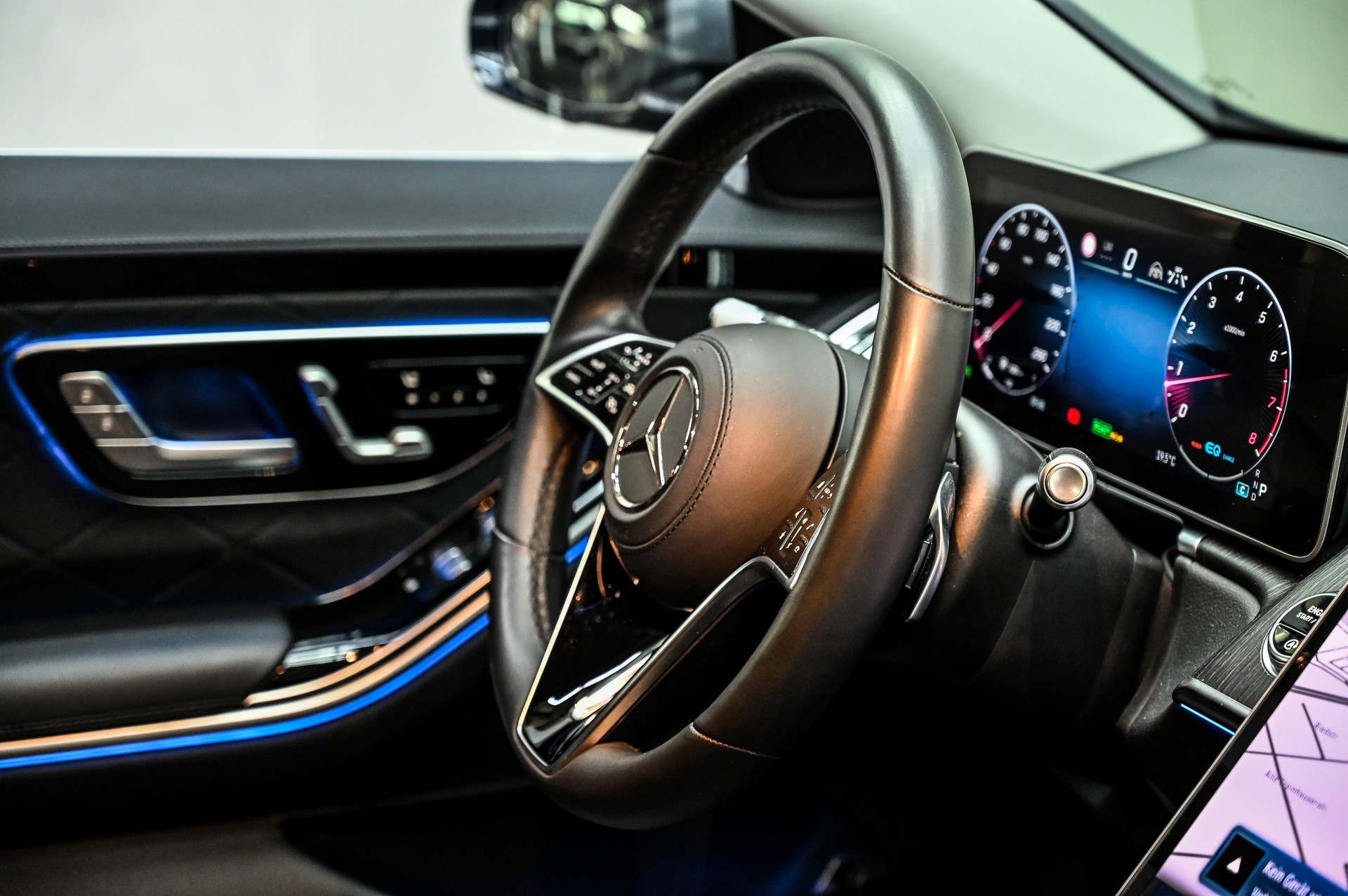 MERCEDES-BENZ S 500 V6 4matic lang-image-17
