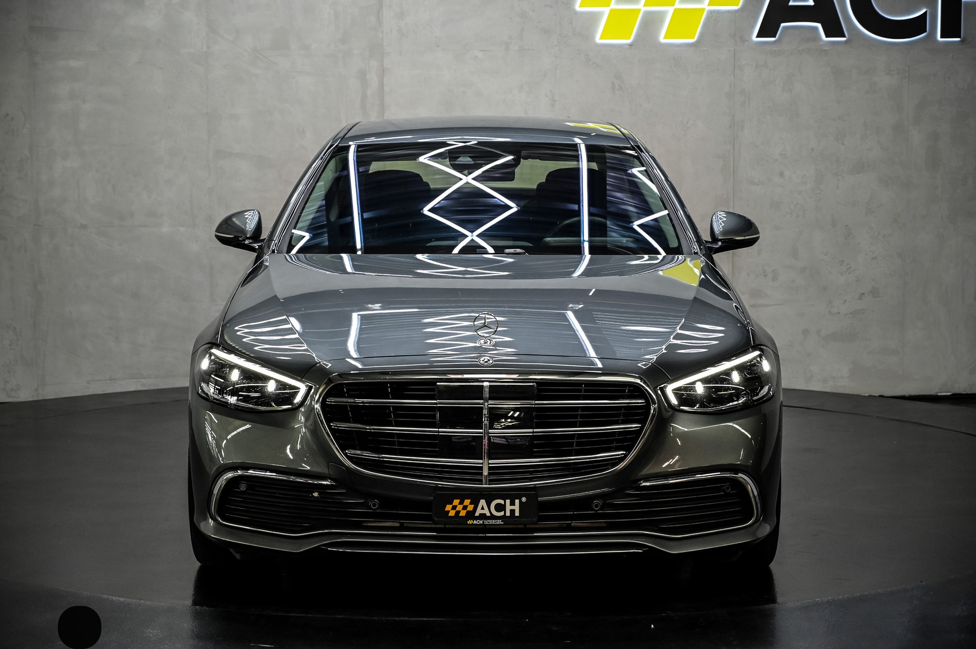 MERCEDES-BENZ S 500 V6 4matic lang-showroom-element-1