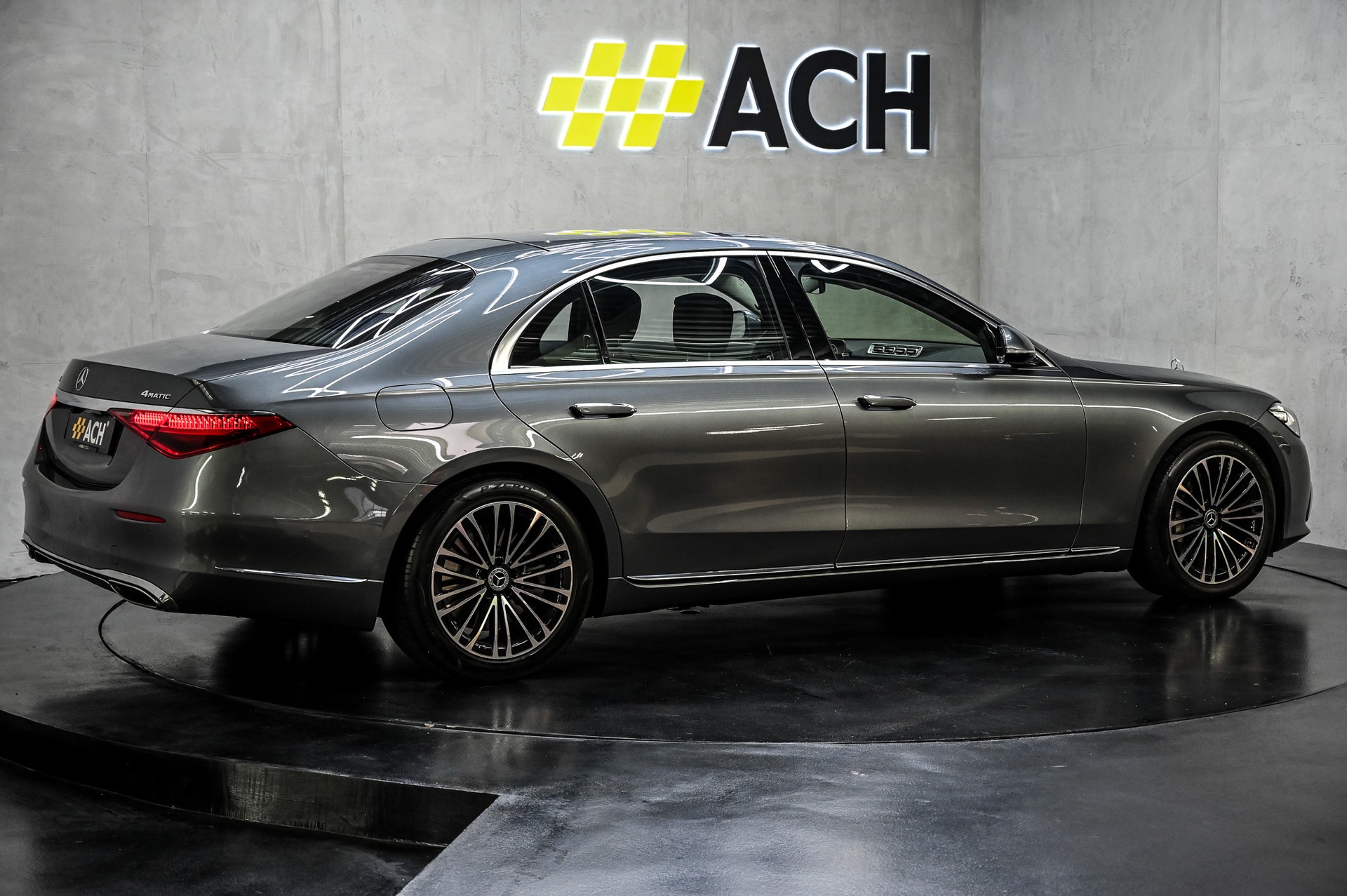 MERCEDES-BENZ S 500 V6 4matic lang-image-9