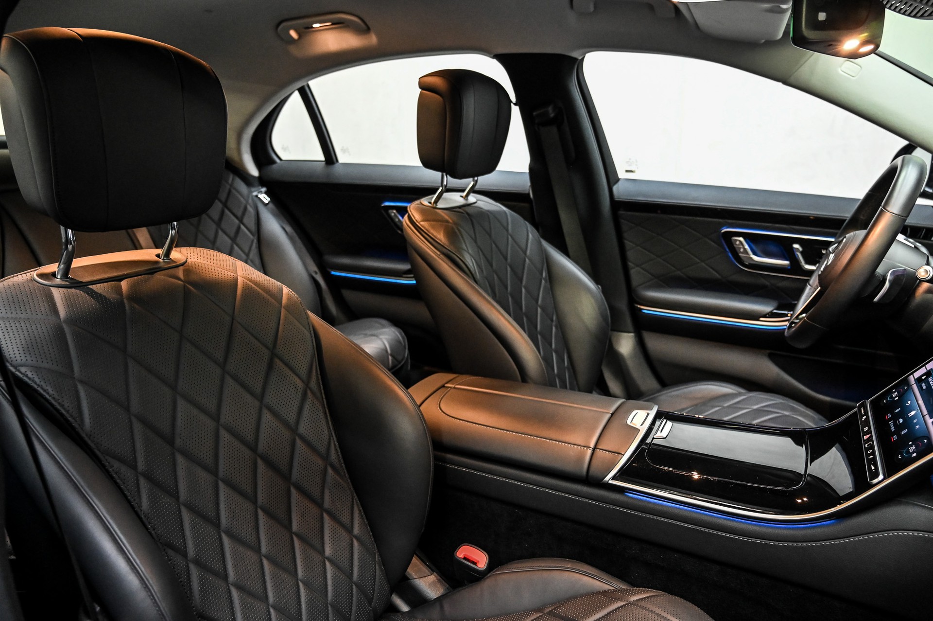 MERCEDES-BENZ S 500 V6 4matic lang-image-25