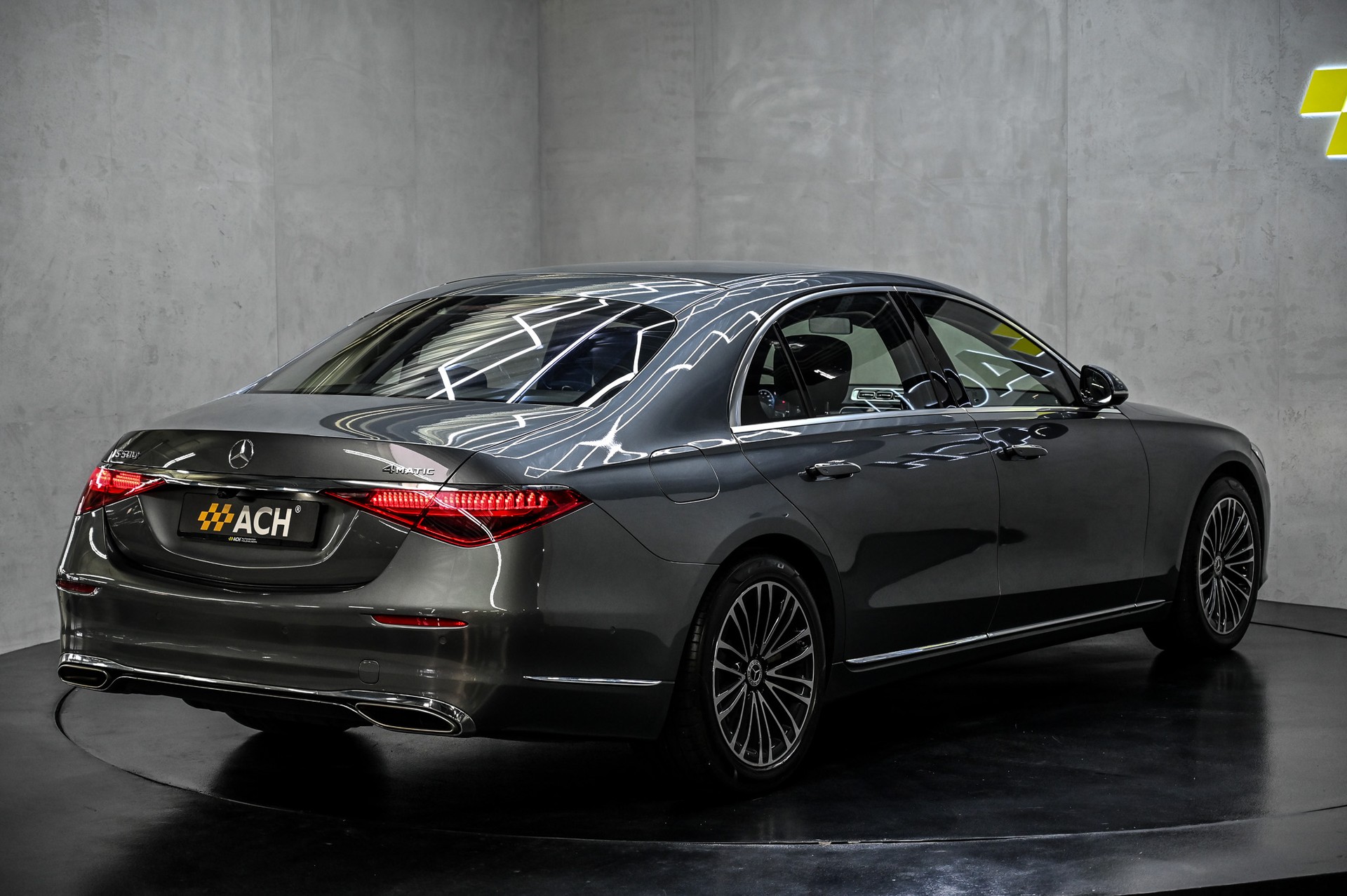 MERCEDES-BENZ S 500 V6 4matic lang-image-8