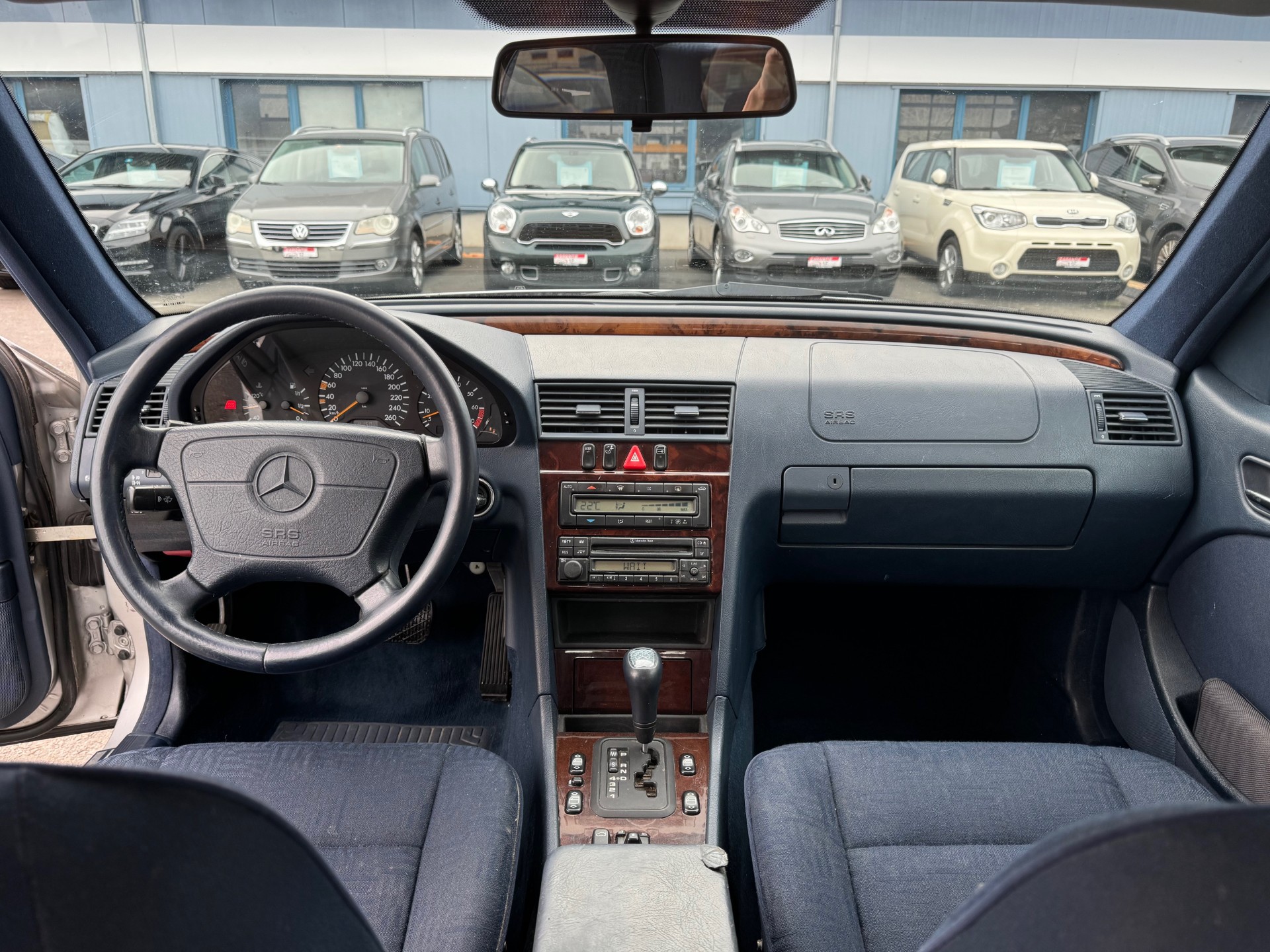 MERCEDES-BENZ C 280 Elégance Automatique-image-10