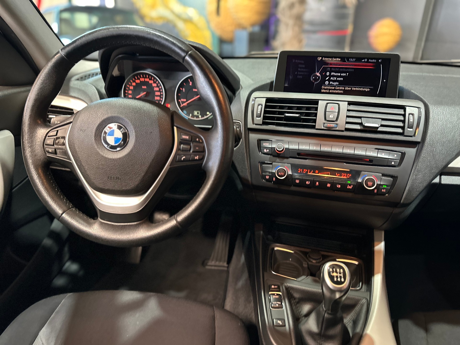 BMW 116d Urban Line-image-13