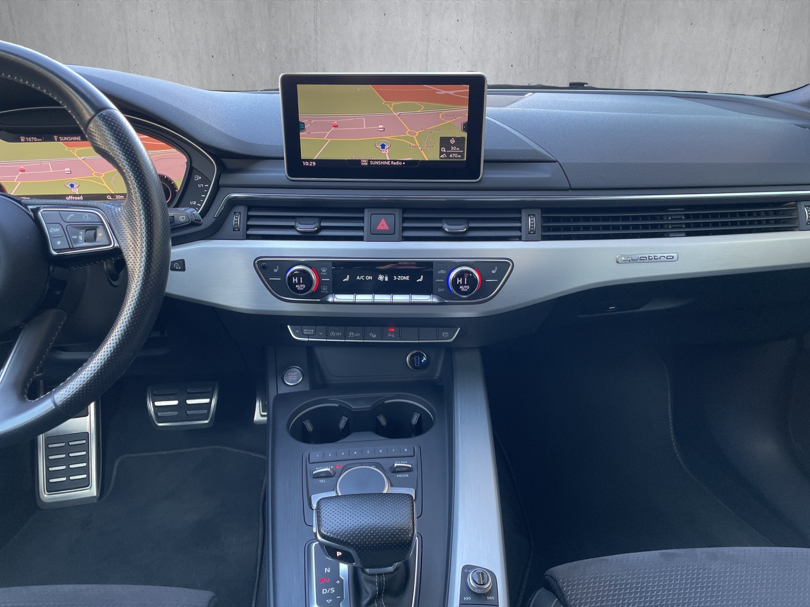 AUDI A4 Avant 2.0 TDI Sport quattro S-tronic-image-11