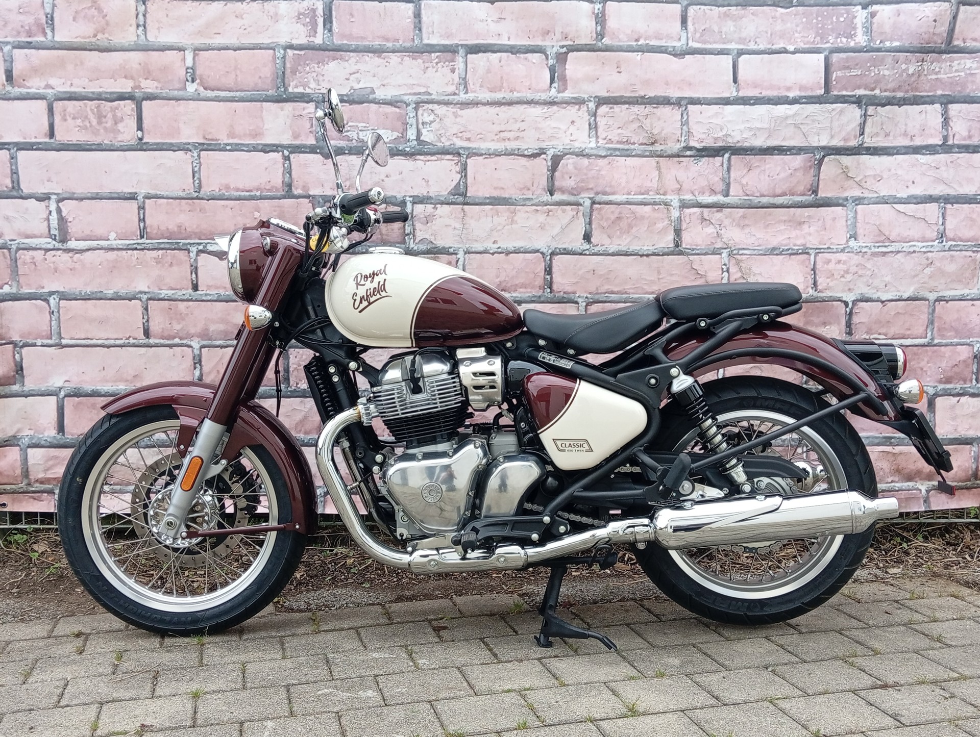 ROYAL ENFIELD Classic 650 Base-image-1