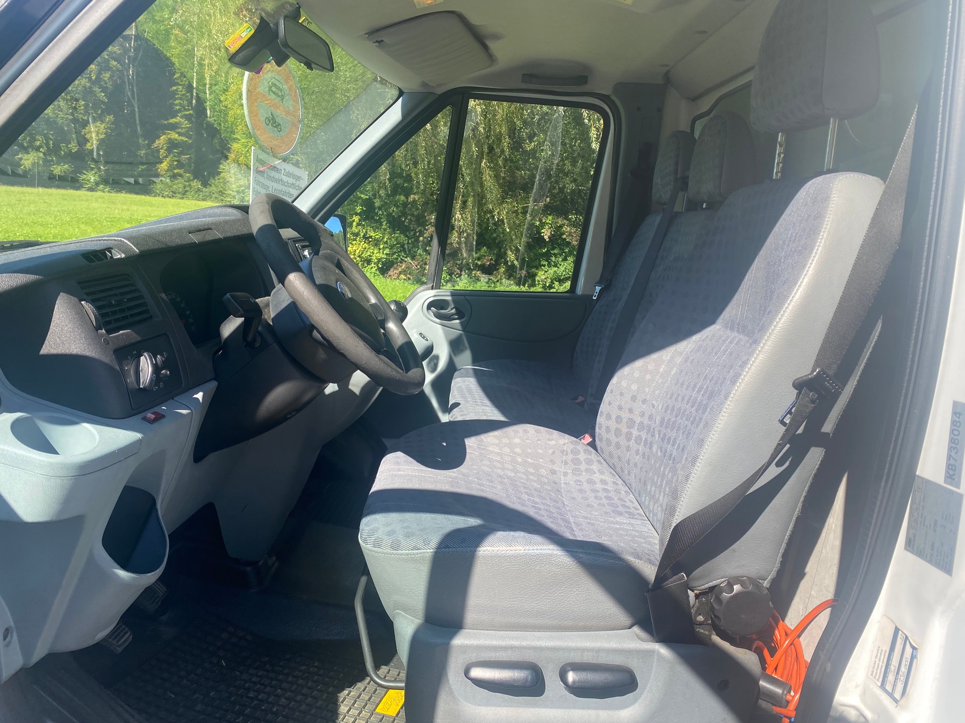 FORD Transit 2.4 TDCi 350 XL-image-9