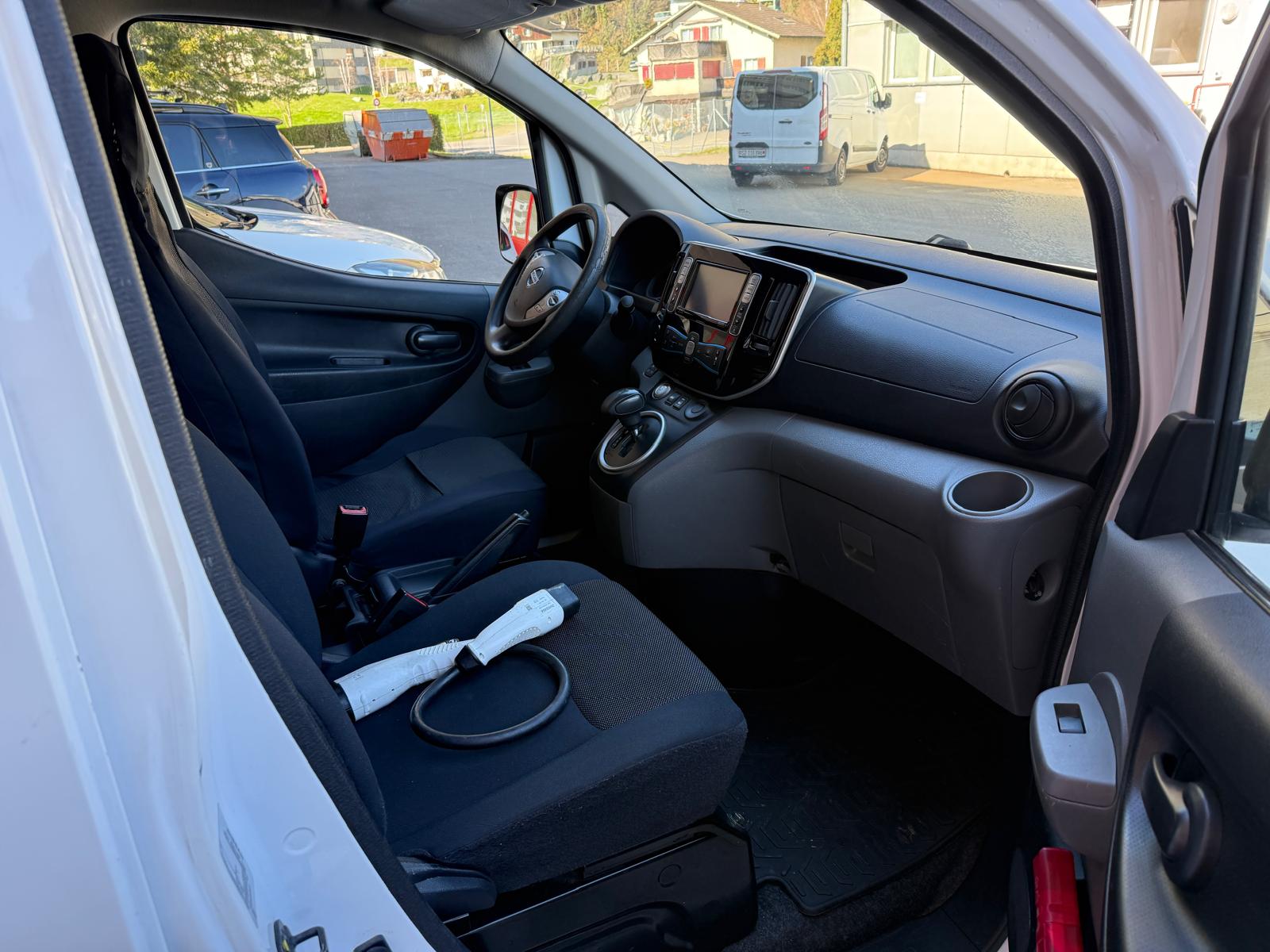 NISSAN e-NV200 2.Zero Edition (inklusive. battery)-image-7