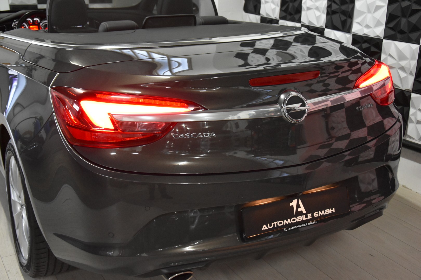 OPEL Cascada 1.6i 16V Cosmo Automat-image-5