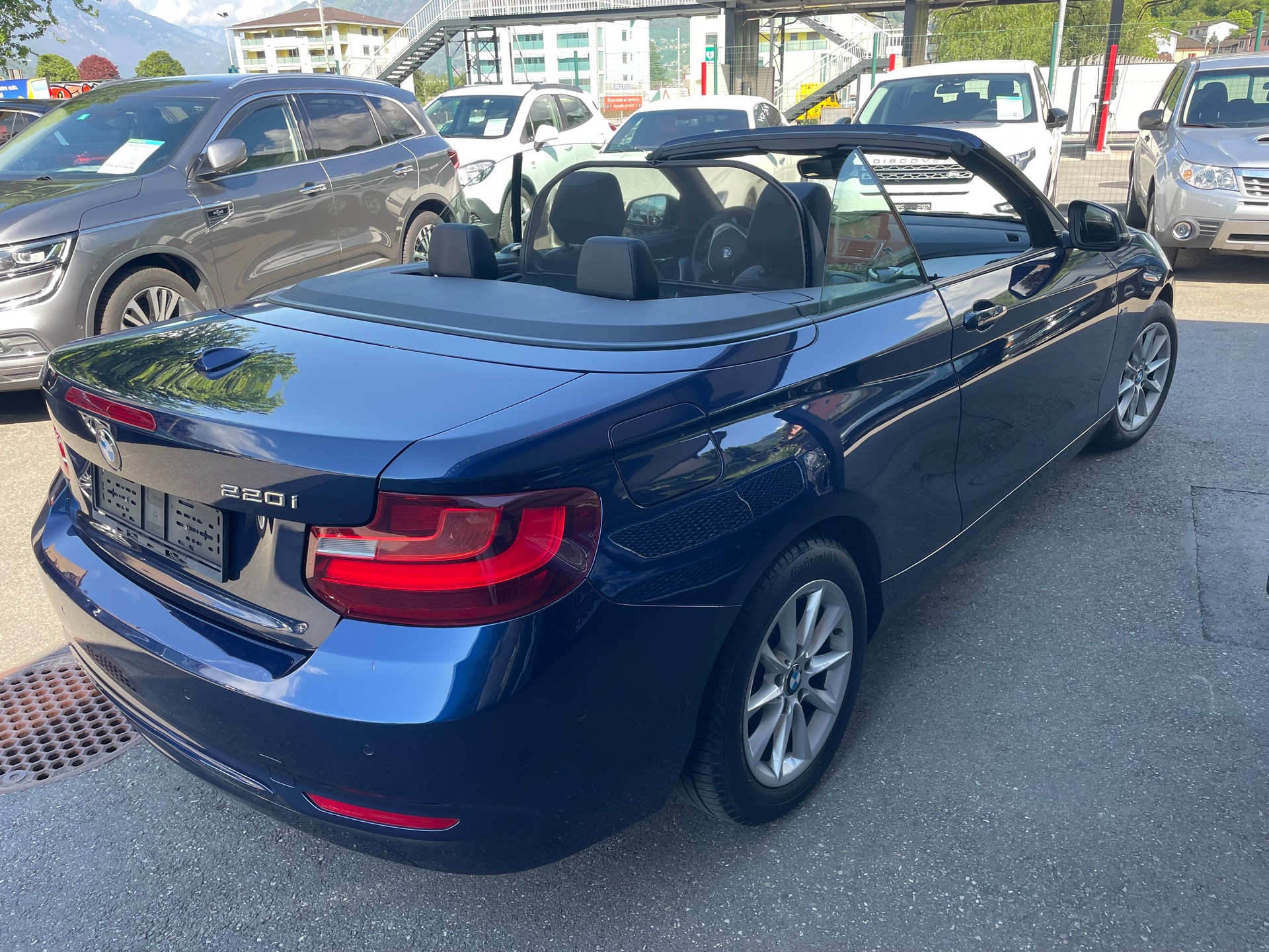 BMW 220i Sport Line Steptronic-image-13