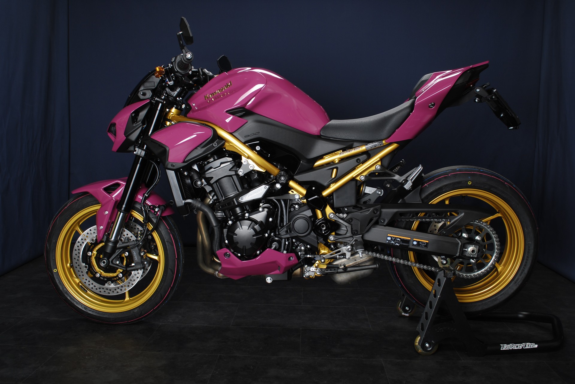 KAWASAKI Z 900 (91 kW) MY26 - Sonderumbau-image-10