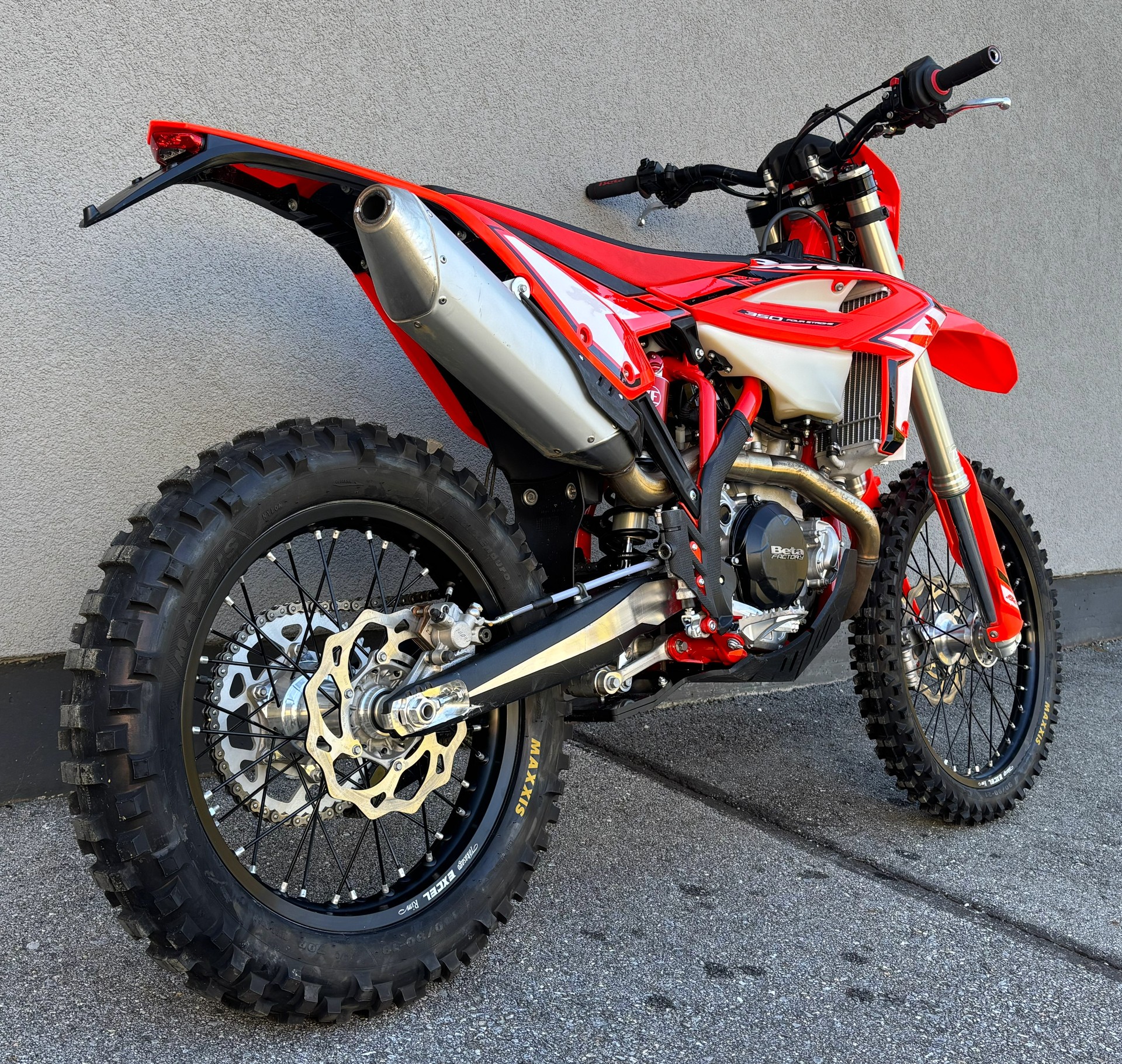 BETA RR-E 350-4T EFI Enduro-image-5