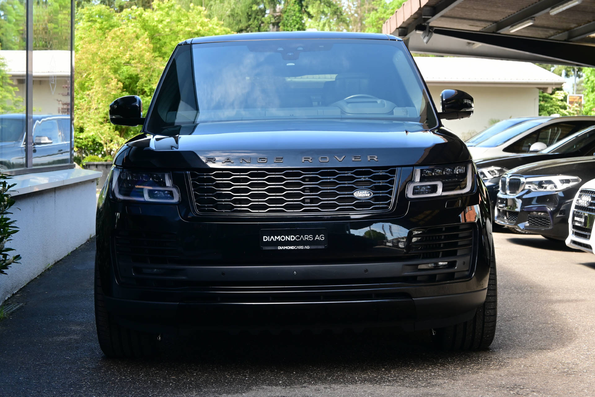 LAND ROVER Range Rover 4.4 SDV8 Autobiography **All Black**-showroom-element-1