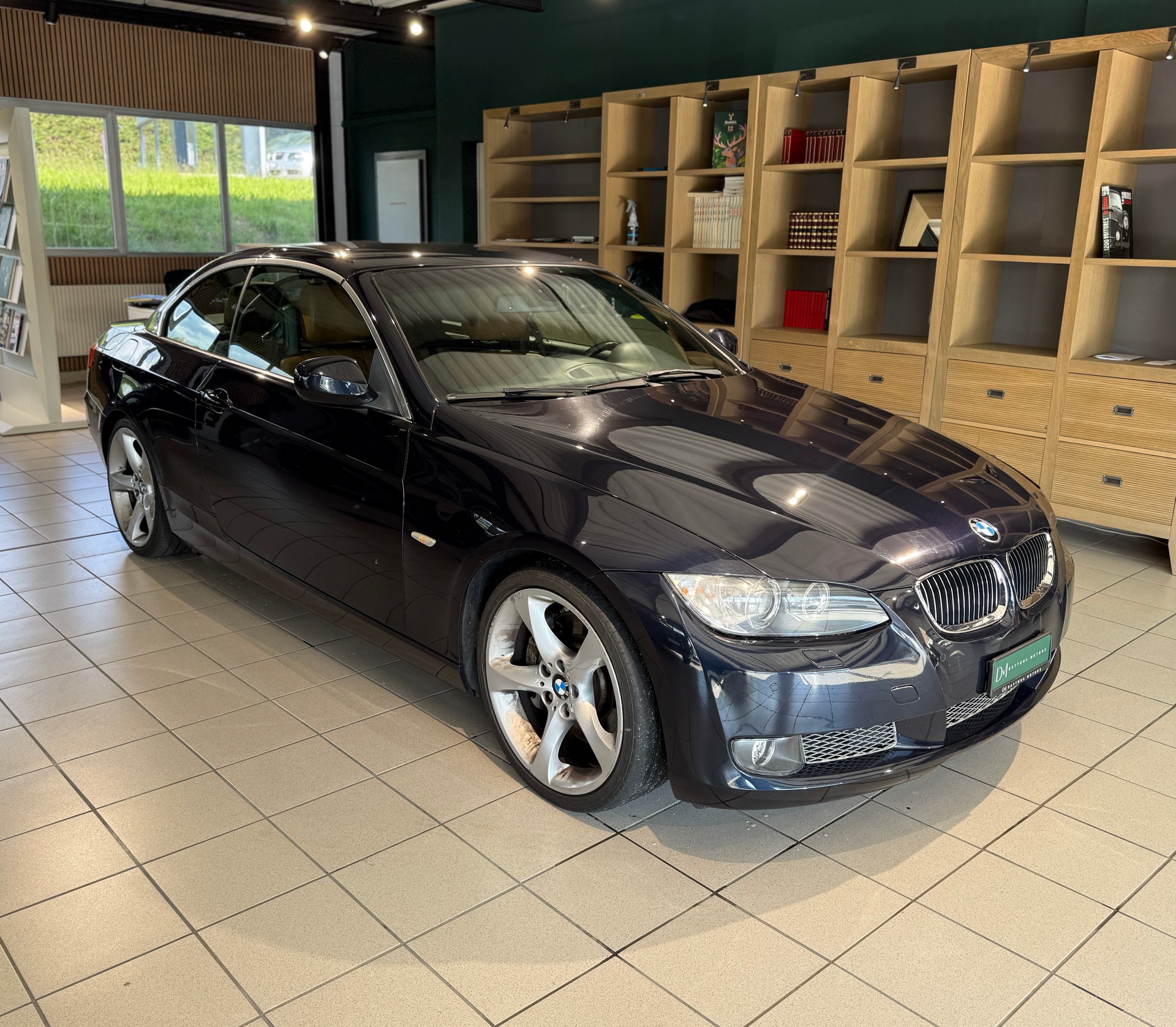 BMW 335i Cabriolet DSG-image-5