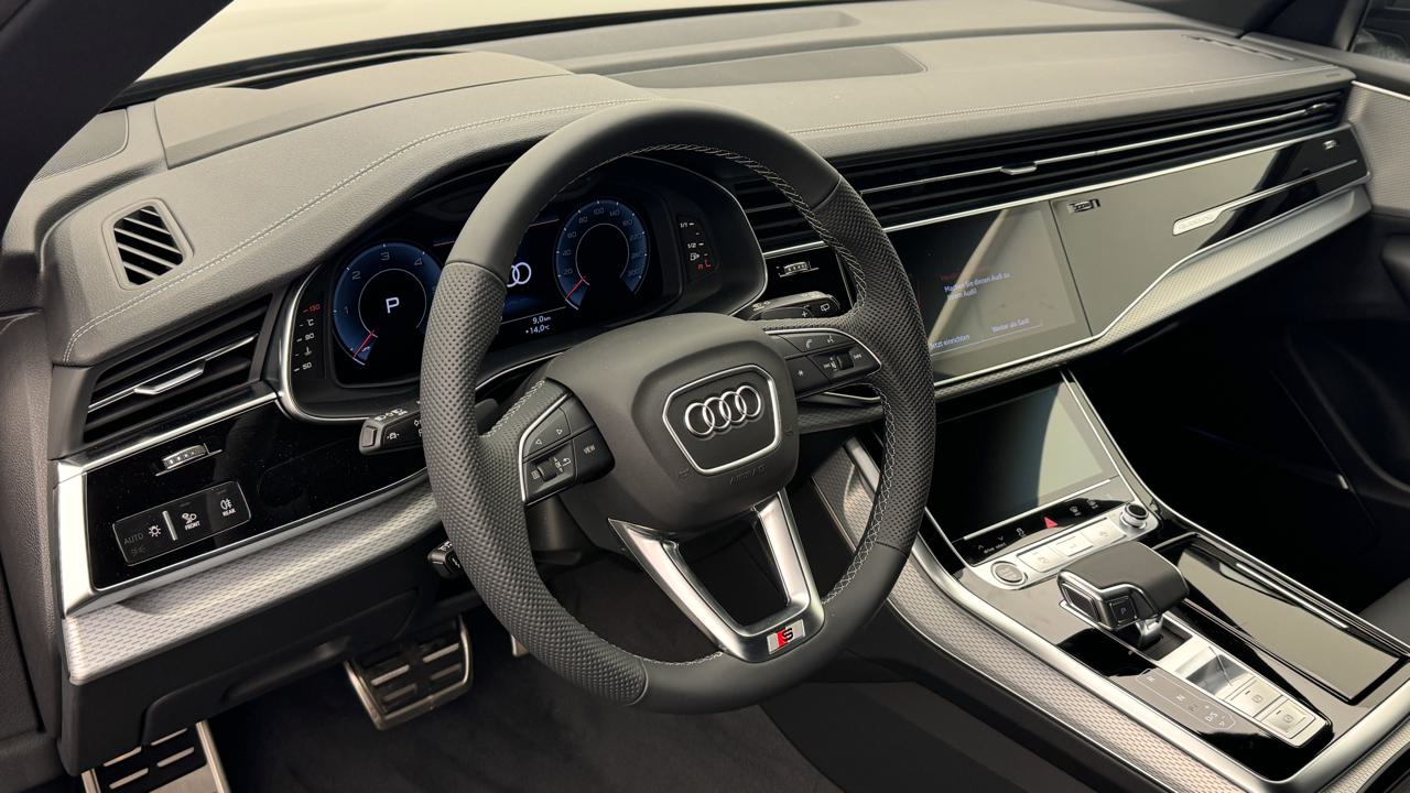 AUDI Q8 SUV TDI quattro 210 kW S line-image-6