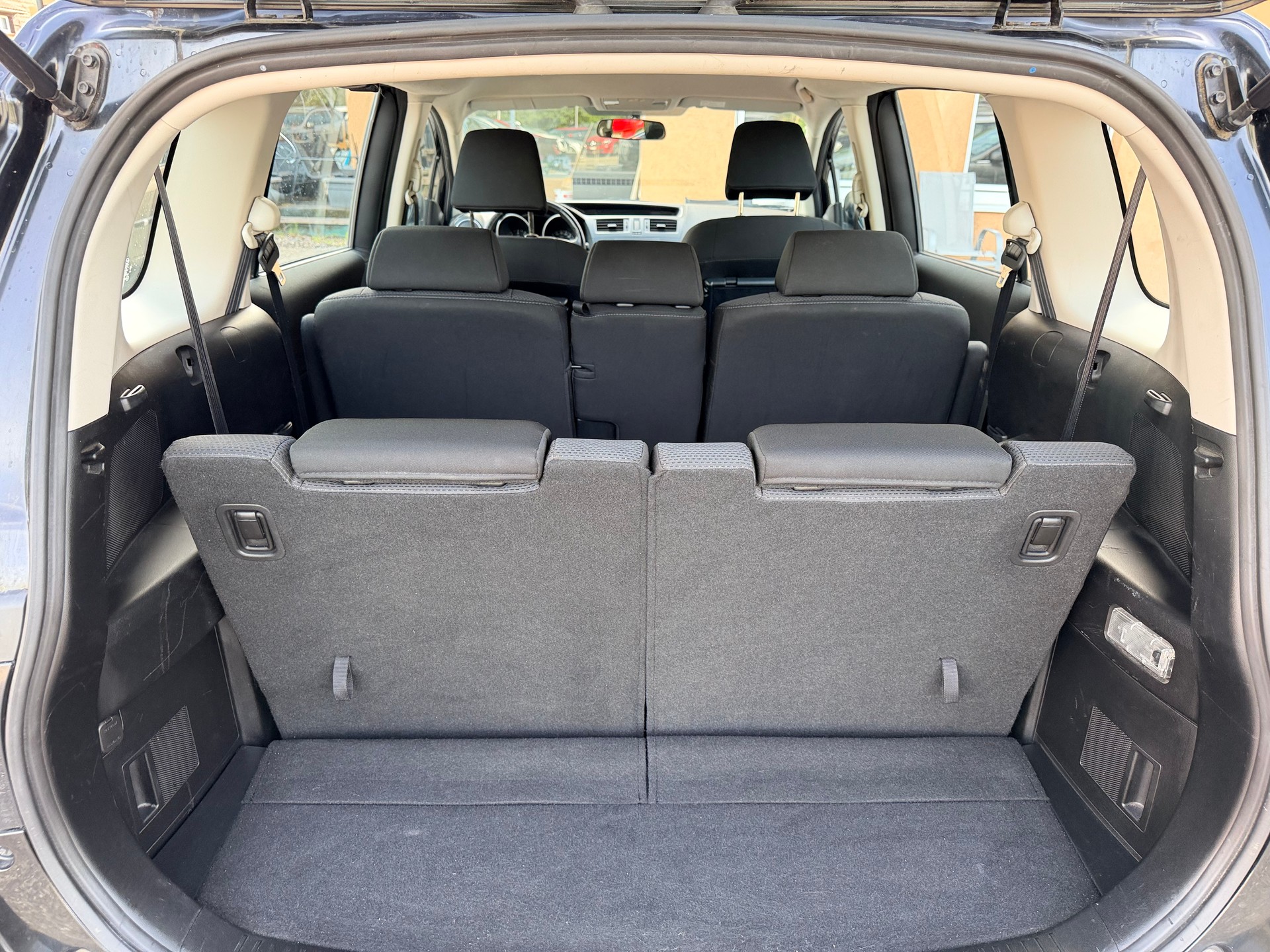 MAZDA 5 1.8 16V Confort-image-10