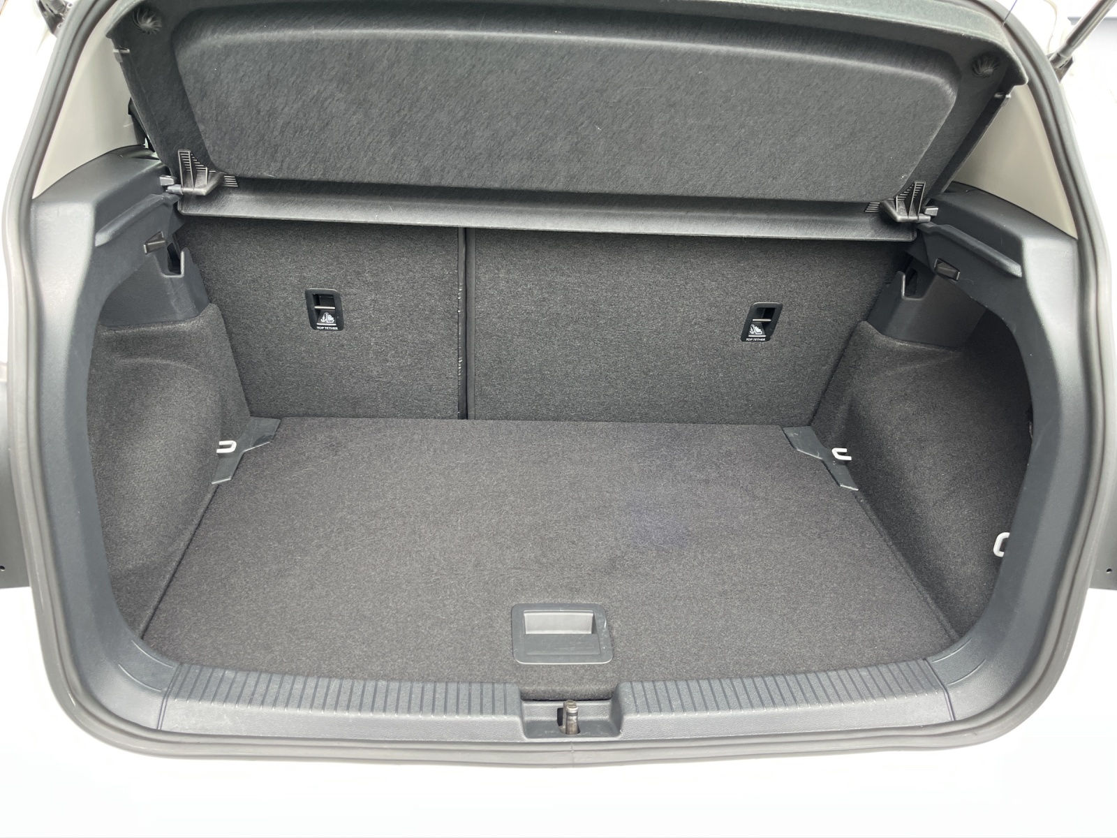 VW T-Cross 1.0 TSI Life DSG-image-17