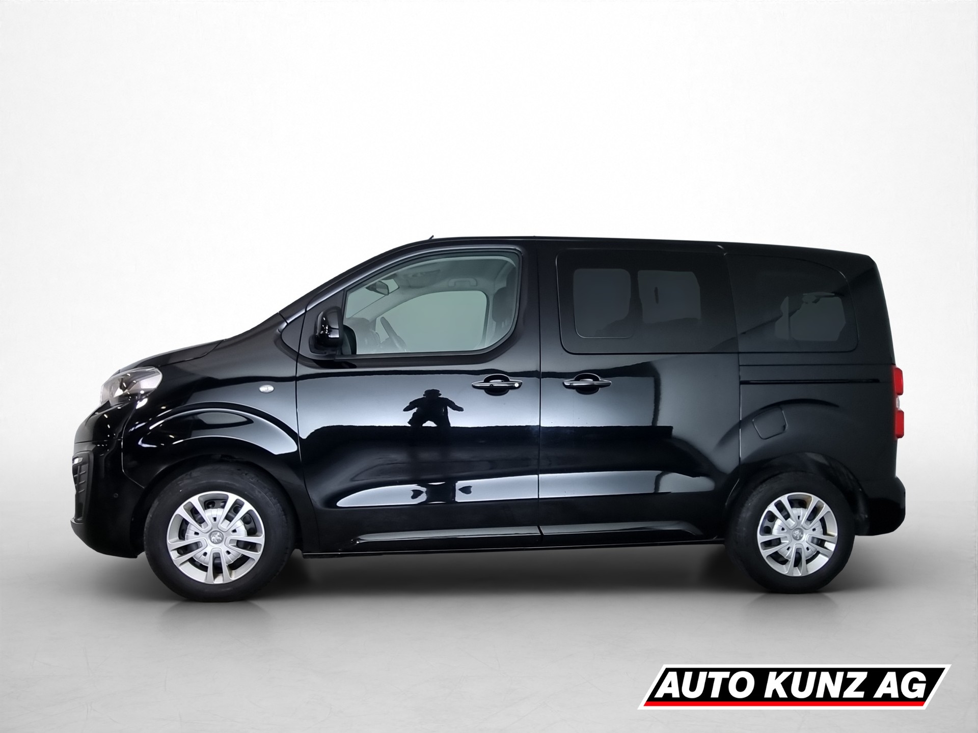 PEUGEOT Traveller 1.5 BlueHDi 120 Active S/S-showroom-element-2