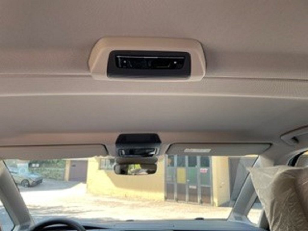 VW Multivan 2.0 TDI Liberty DSG-image-13