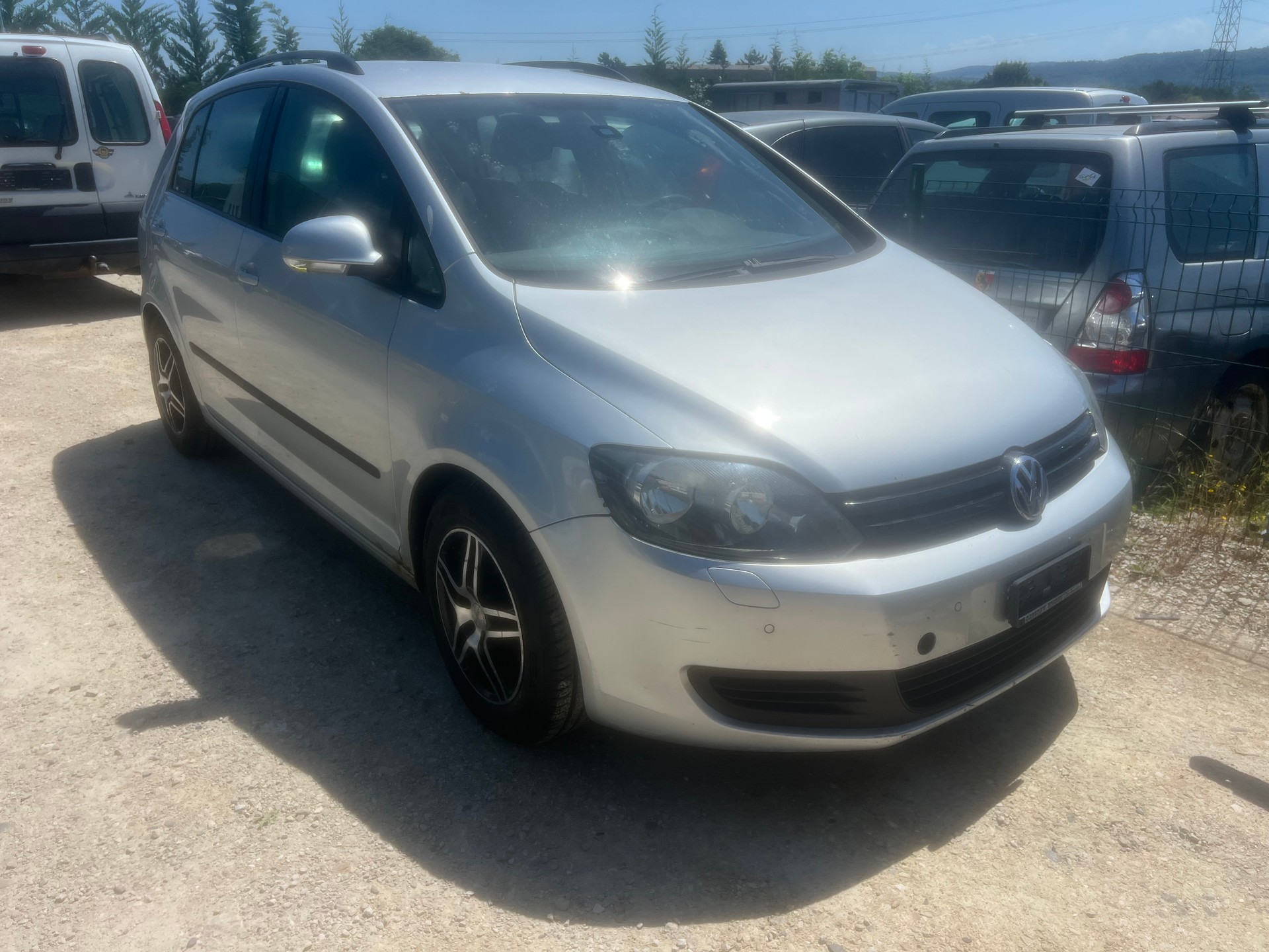 VW Golf Plus 2.0 TDI Highline-image-5