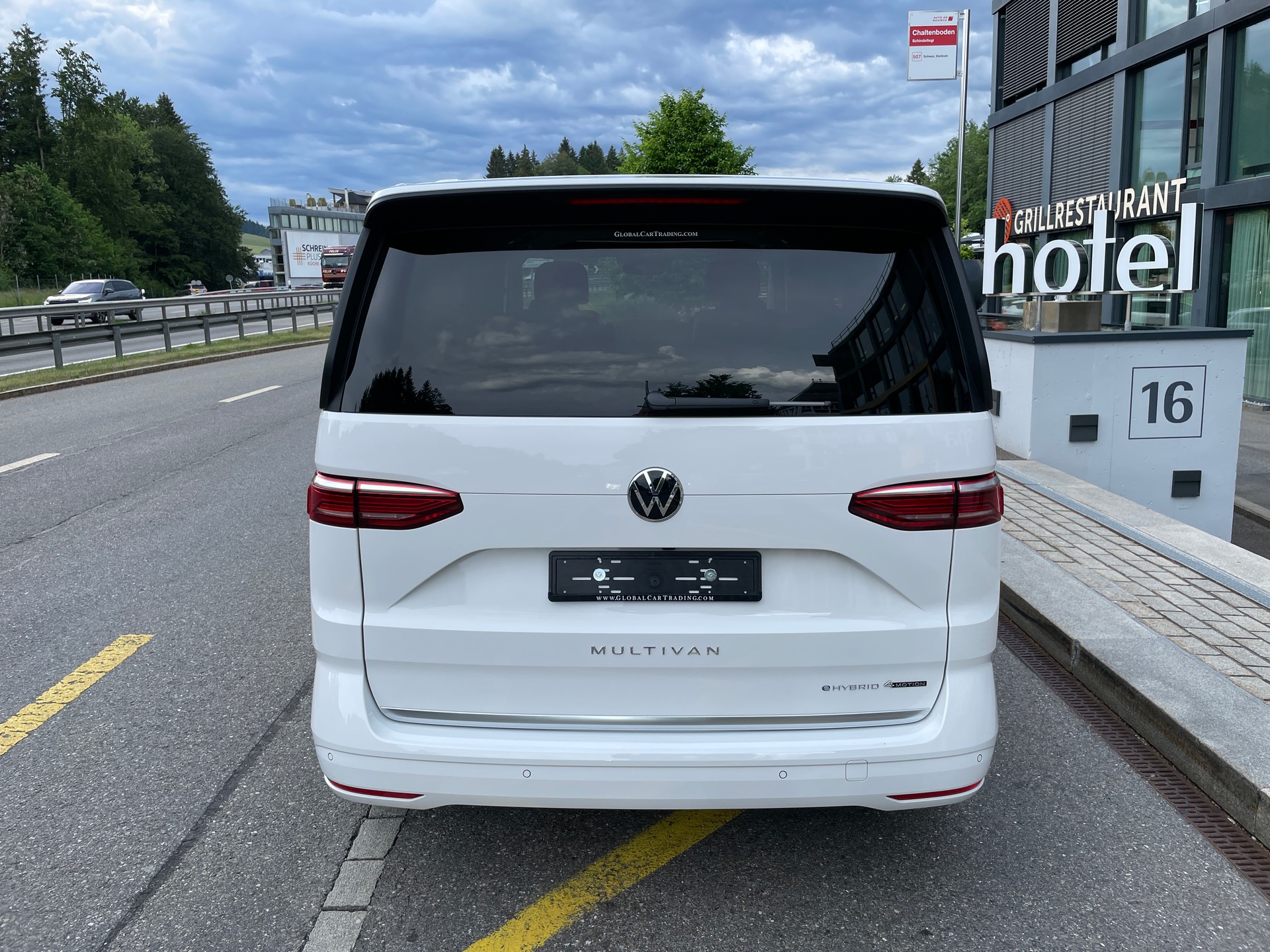 VW Multivan 1.5 eHybrid Style 4Motion DSG-image-7