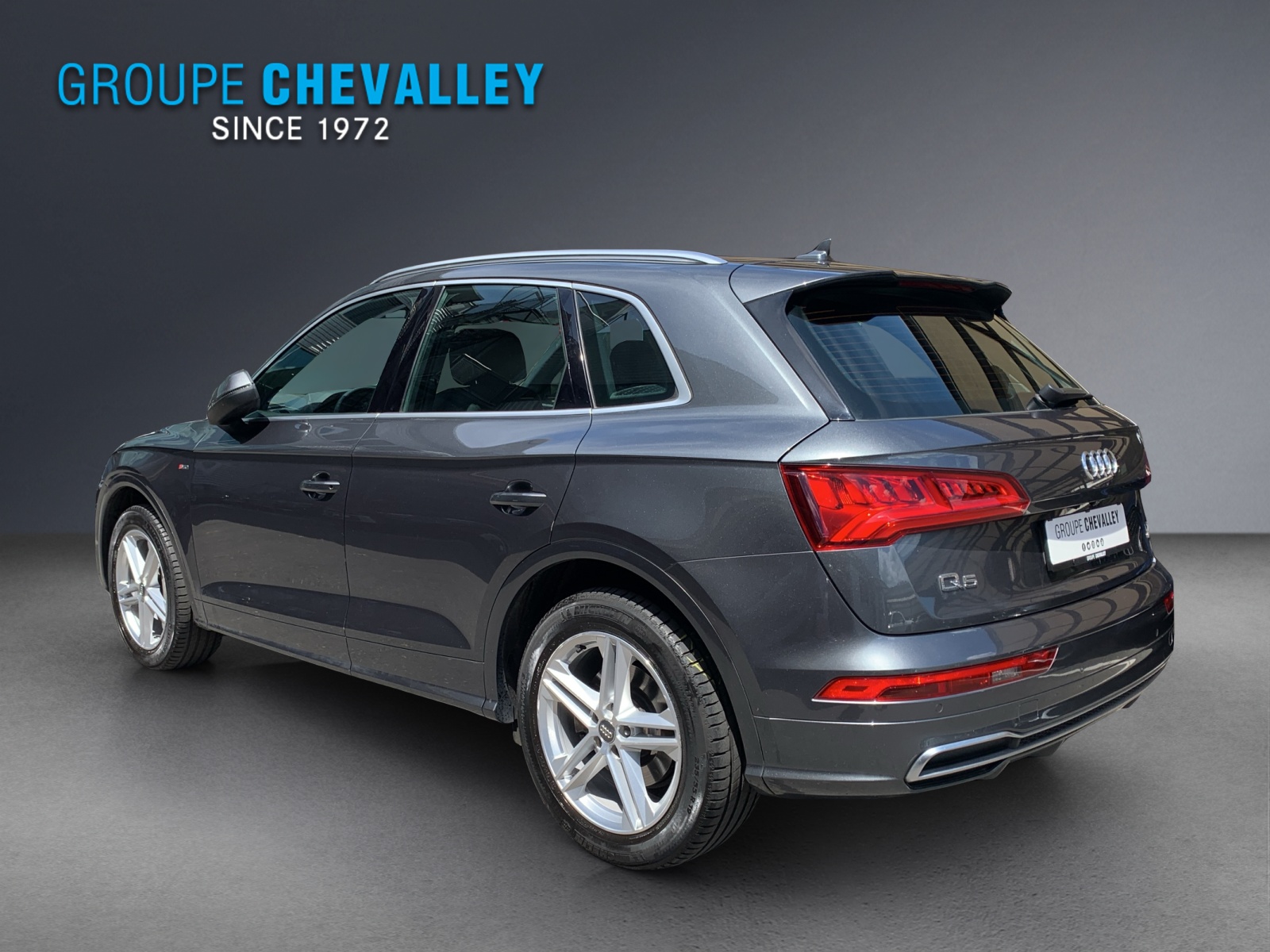 AUDI Q5 2.0 TDI sport quattro-showroom-element-2