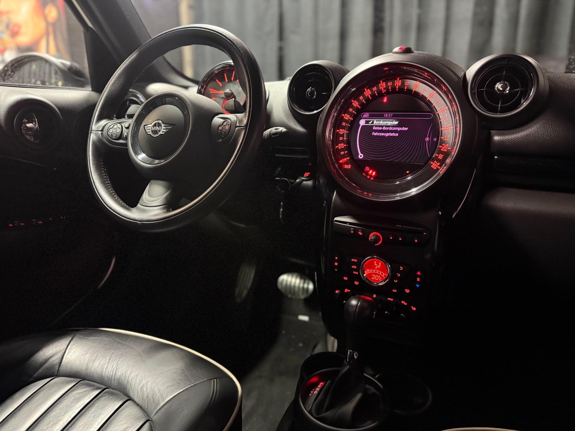 MINI Countryman Cooper S ALL4 Steptronic-image-11