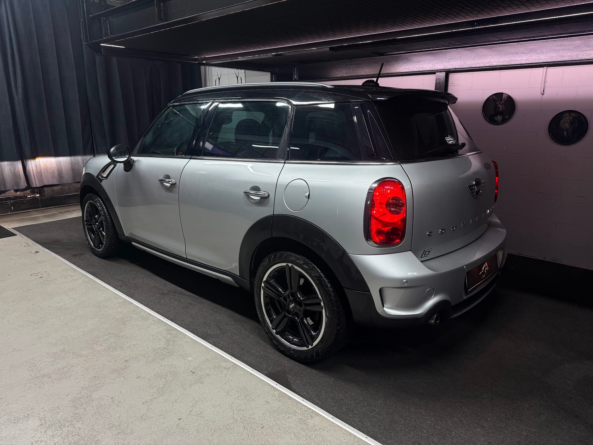 MINI Countryman Cooper S ALL4 Steptronic-showroom-element-2