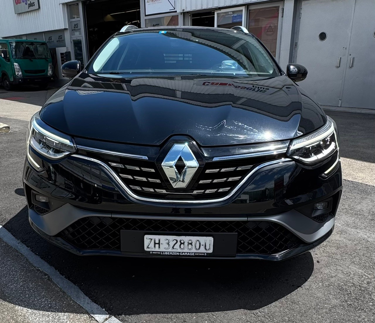 RENAULT Mégane Grandtour 1.3 16V R.S. Line EDC-showroom-element-1