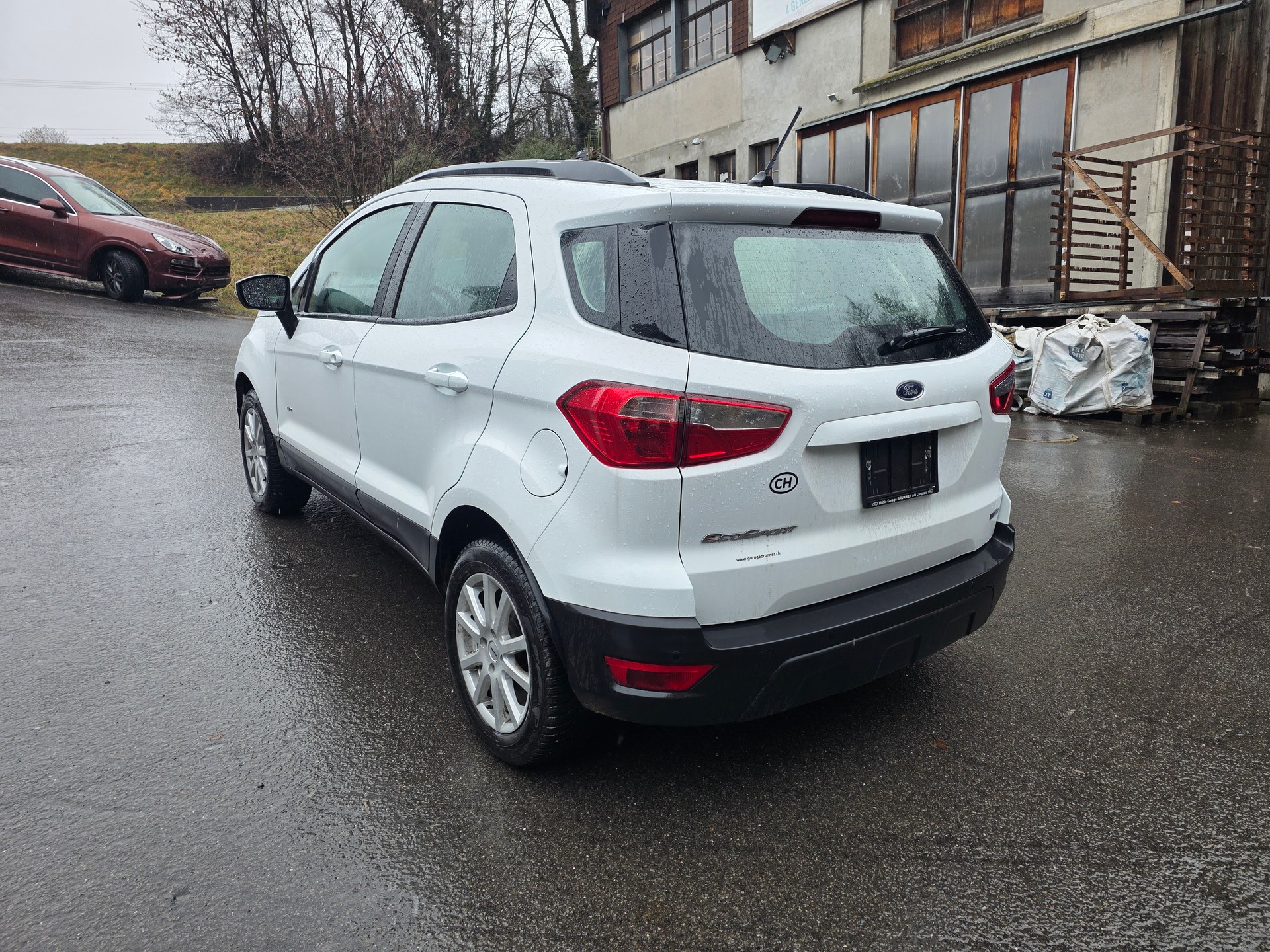FORD EcoSport 1.5 TDCi Titanium AWD-image-7