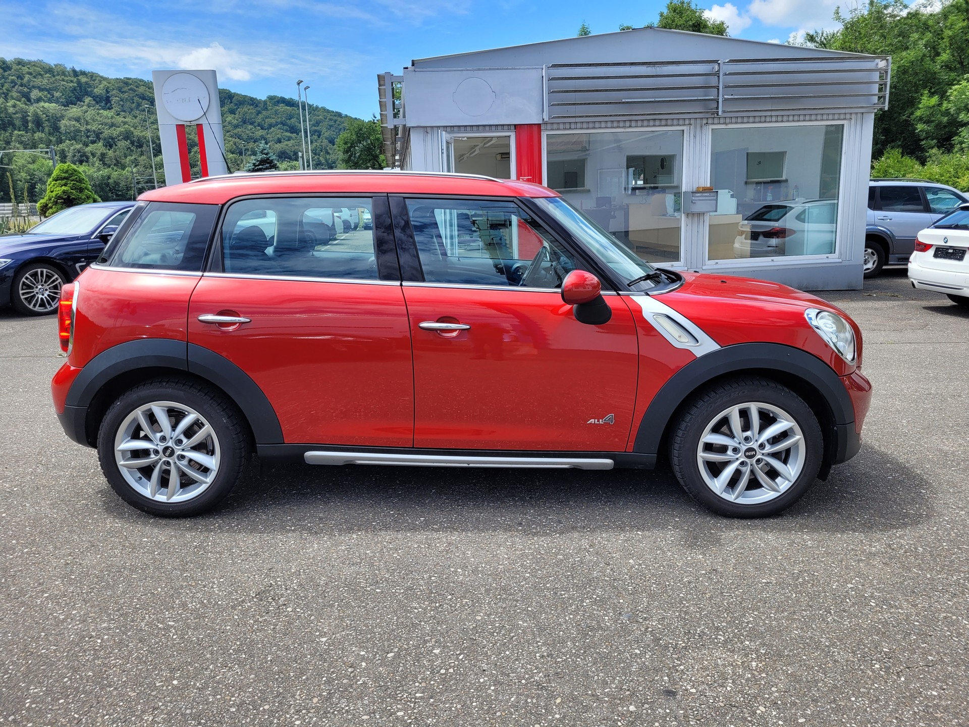 MINI Countryman Cooper ALL4-image-5