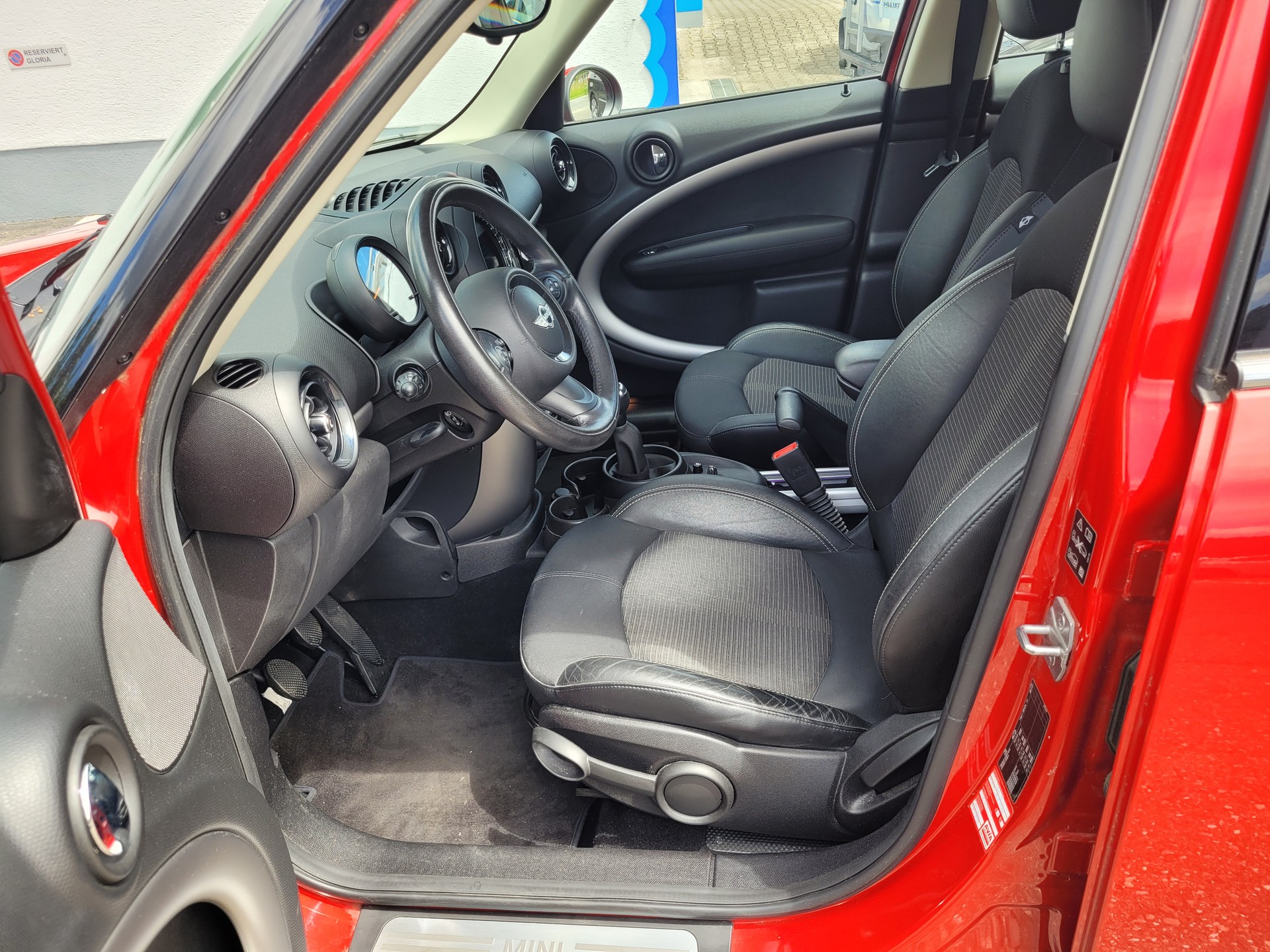 MINI Countryman Cooper ALL4-image-13
