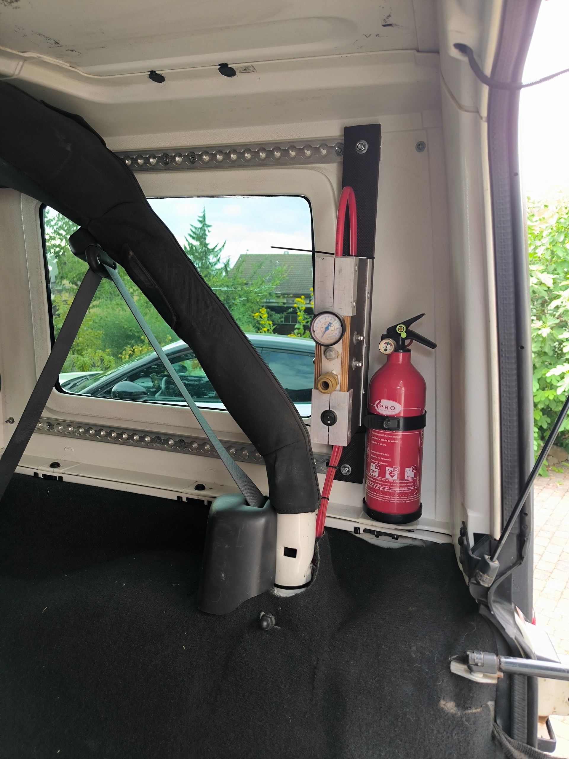 JEEP 2.8 CRD Rubicon Unlimited-image-14