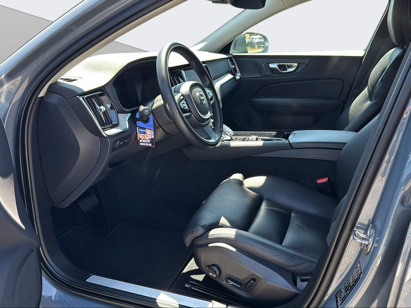 VOLVO V60 2.0 T6 TE Inscription eAWD-image-9