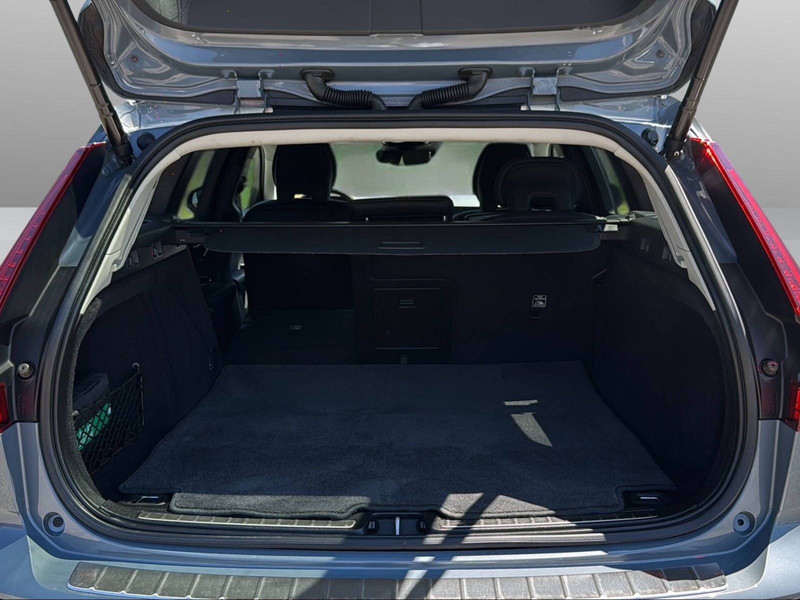 VOLVO V60 2.0 T6 TE Inscription eAWD-image-15