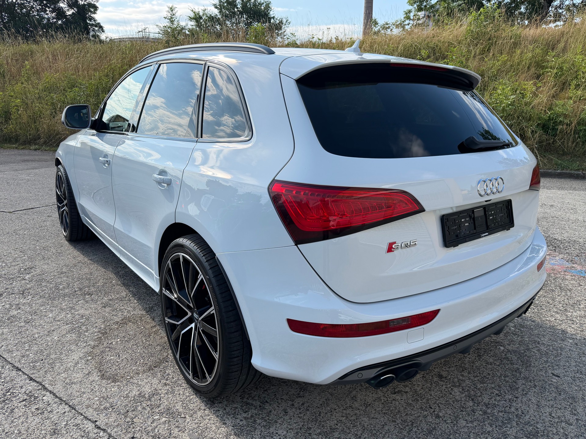 AUDI SQ5 3.0 TDI quattro tiptronic-showroom-element-2